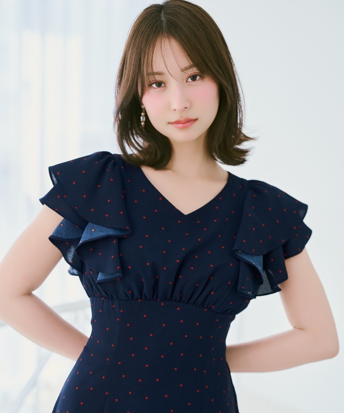 フリルスリーブフレアワンピース