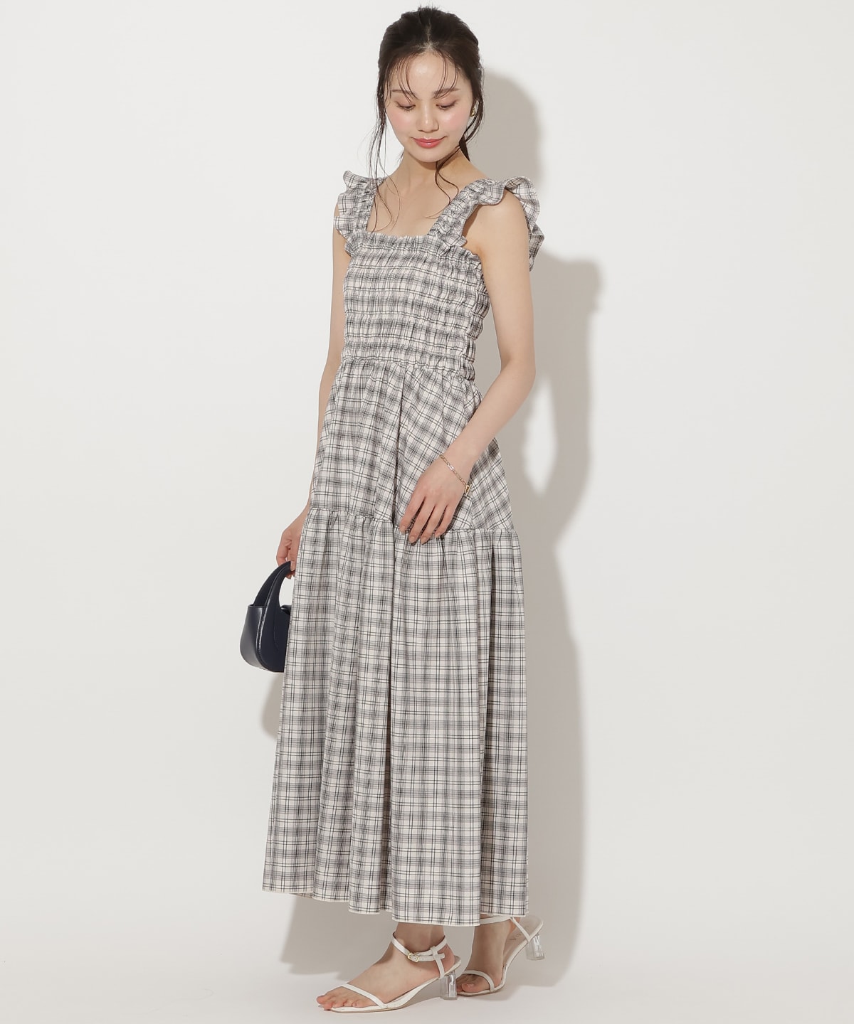【6/26(fri)10時発売】フリルショルダーシャーリングティアードワンピース