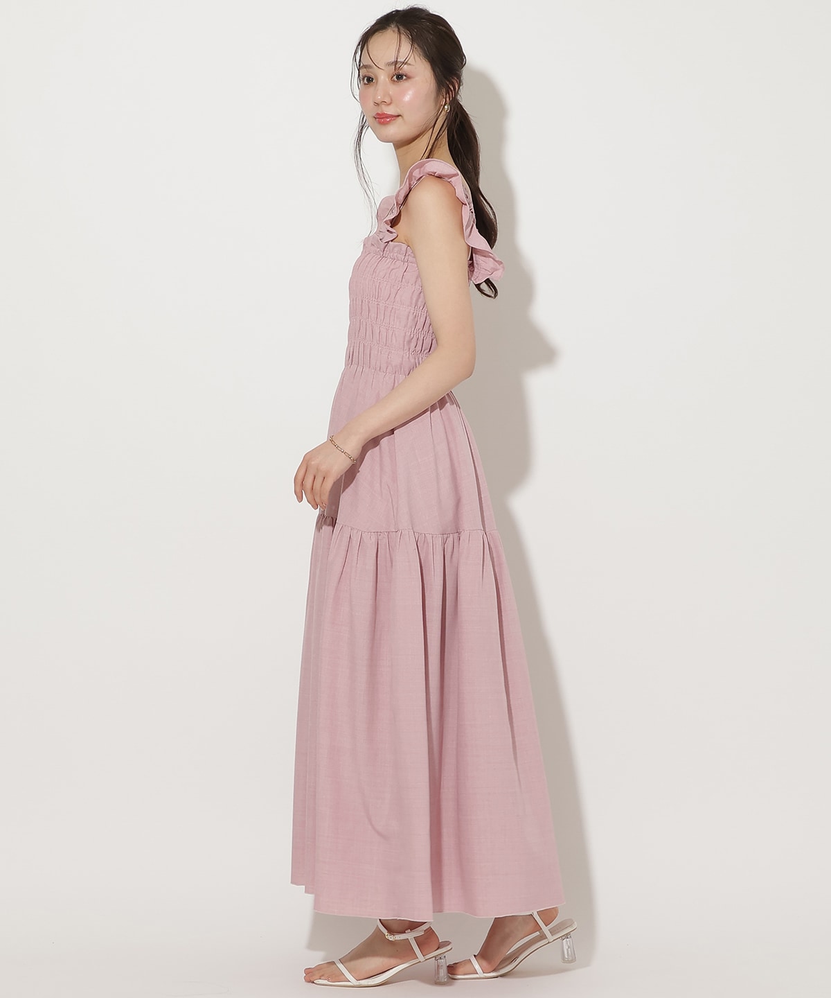 【6/26(fri)10時発売】フリルショルダーシャーリングティアードワンピース