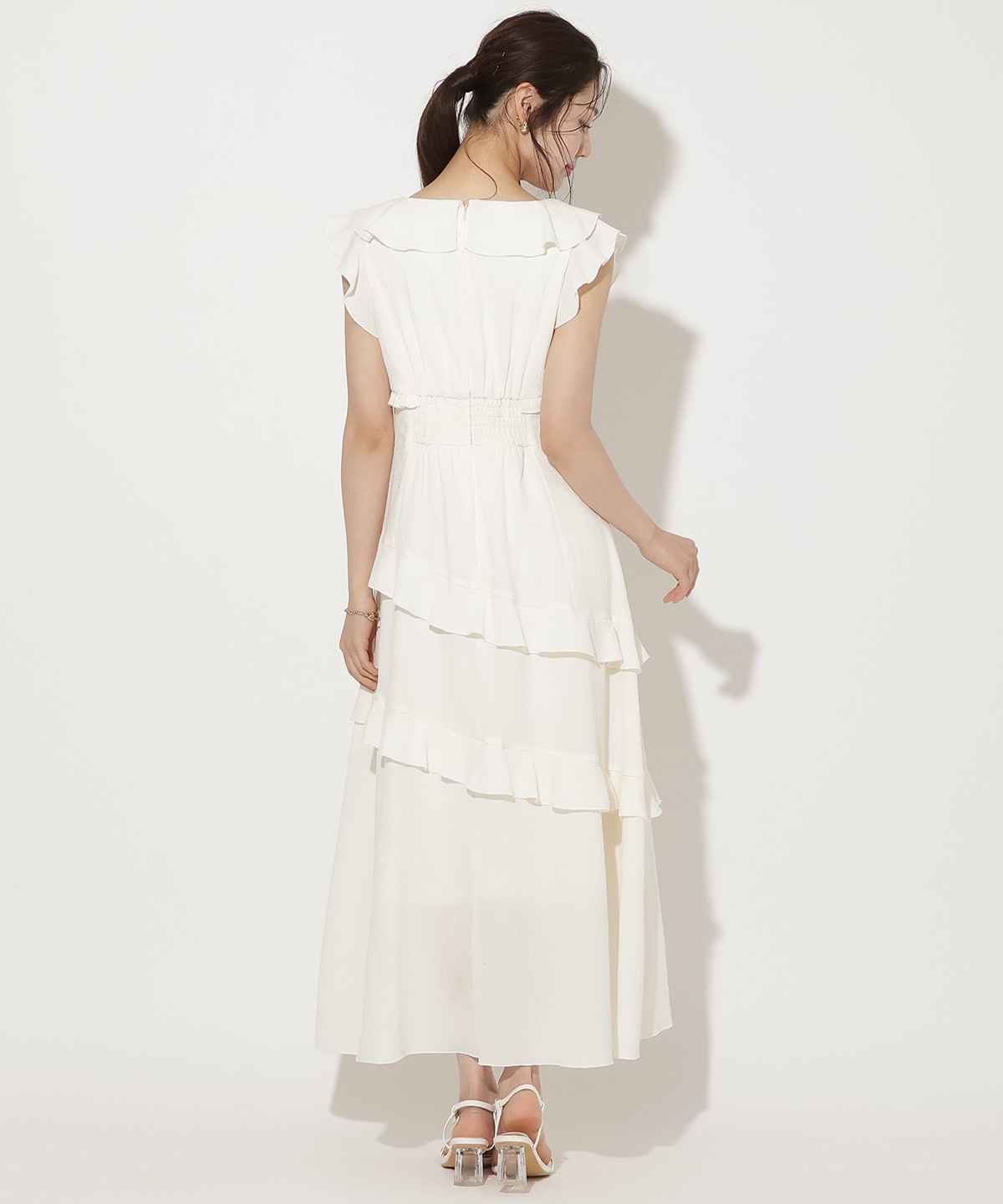 【6/11(thu)10時発売】ラッフルフリルティアードワンピース