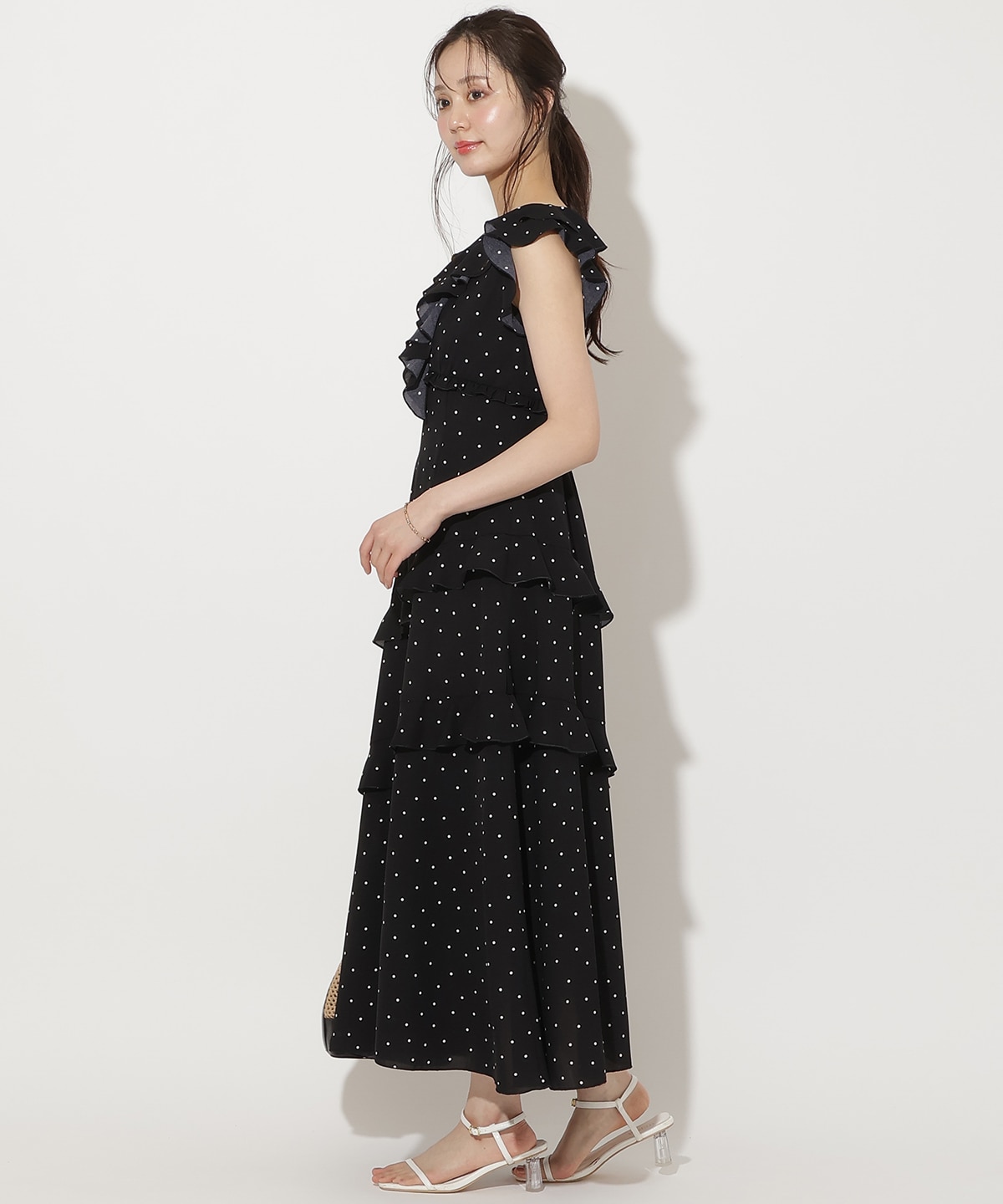 【6/11(thu)10時発売】ラッフルフリルティアードワンピース
