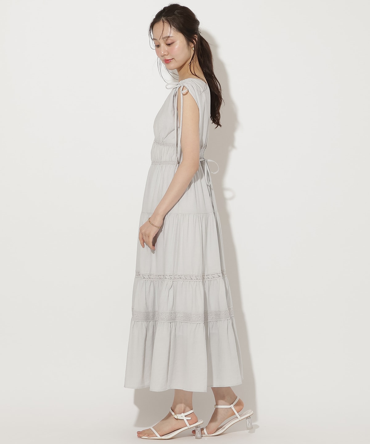 【6/11(thu)10時発売】ドロストショルダーティアードワンピース