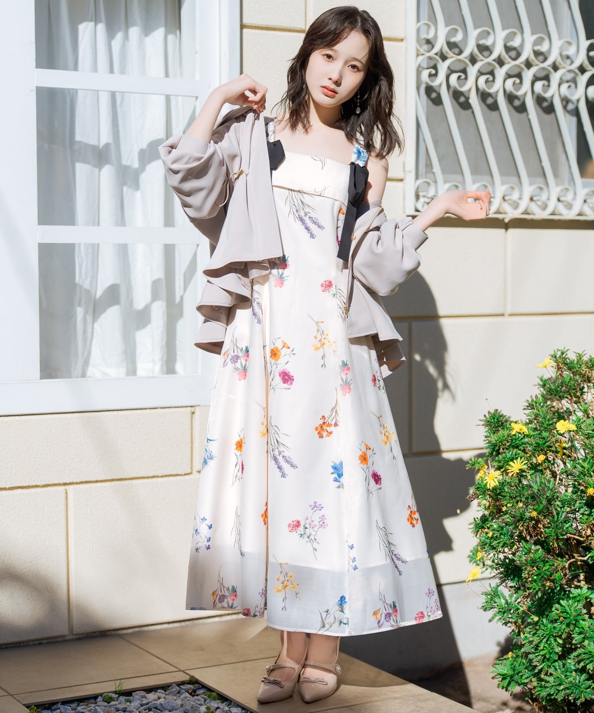 ドロストペプラムフードブルゾン