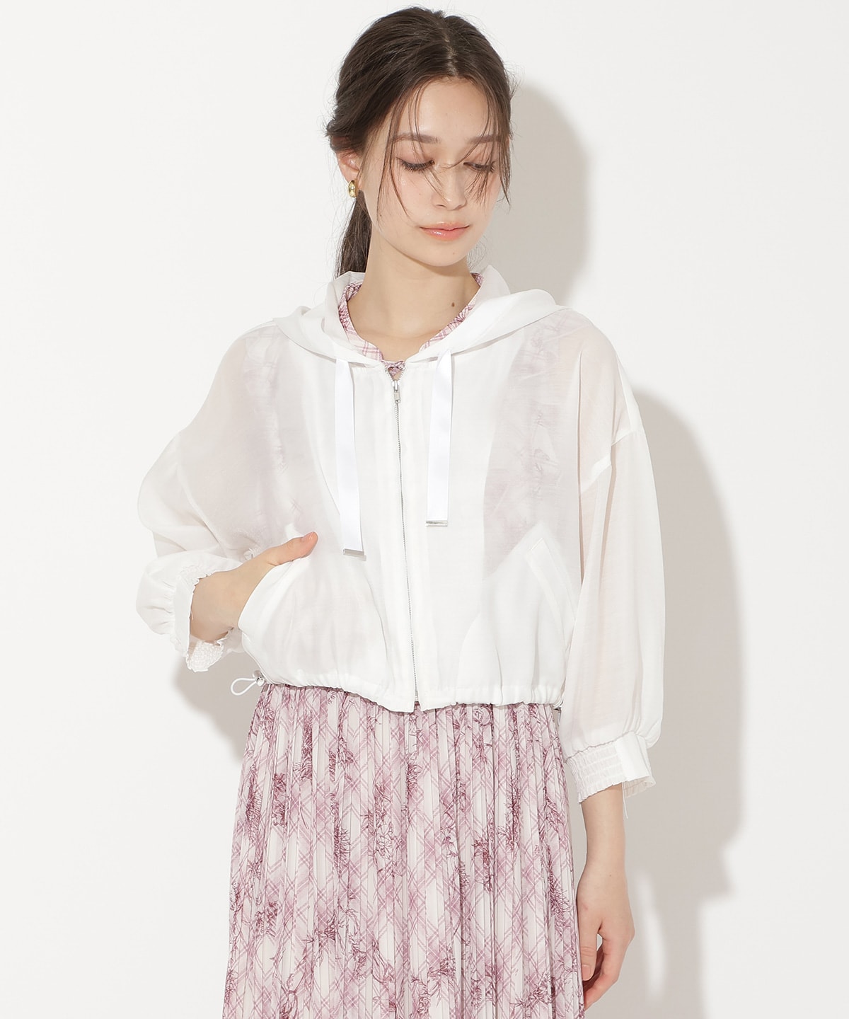 シャイニードロストシアーブルゾン