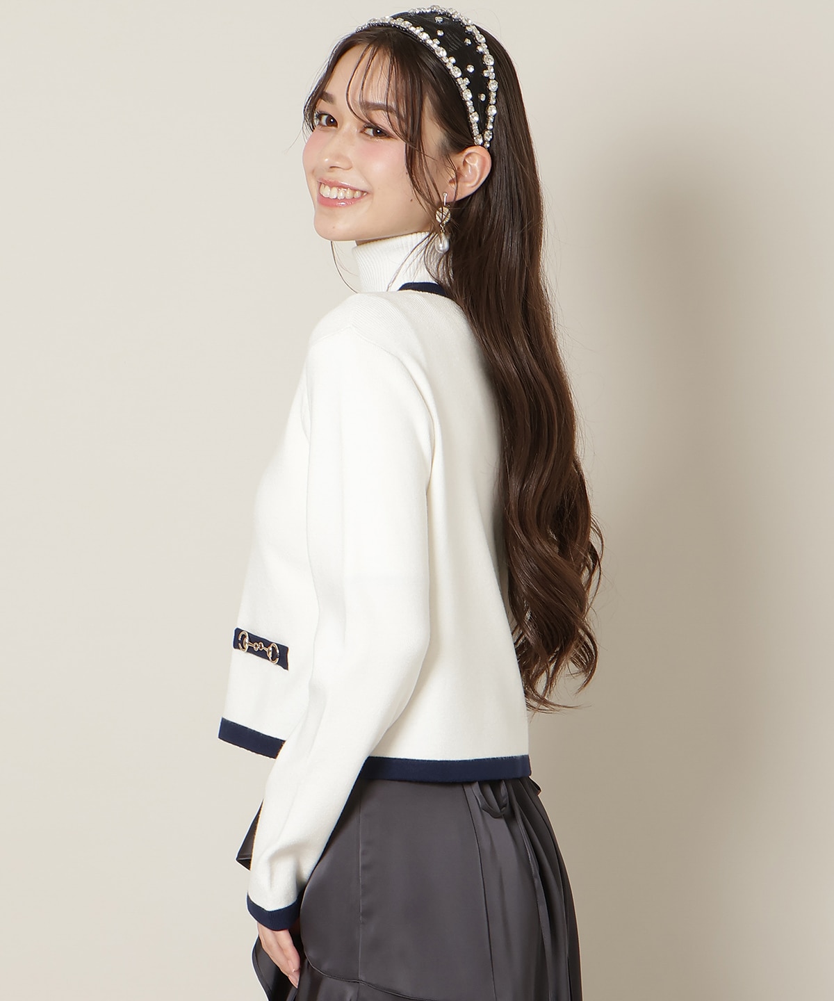 バイカラーアンサンブル【ハイネックトップス×カーディガンセット】