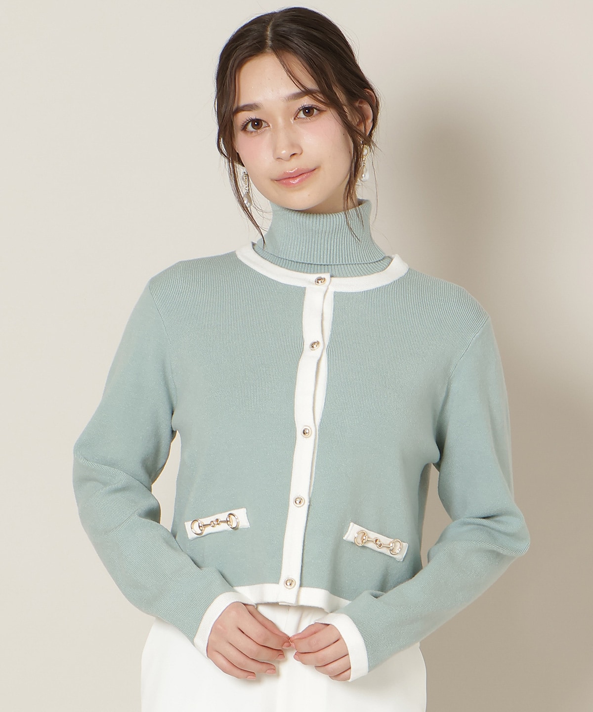 バイカラーアンサンブル【ハイネックトップス×カーディガンセット】