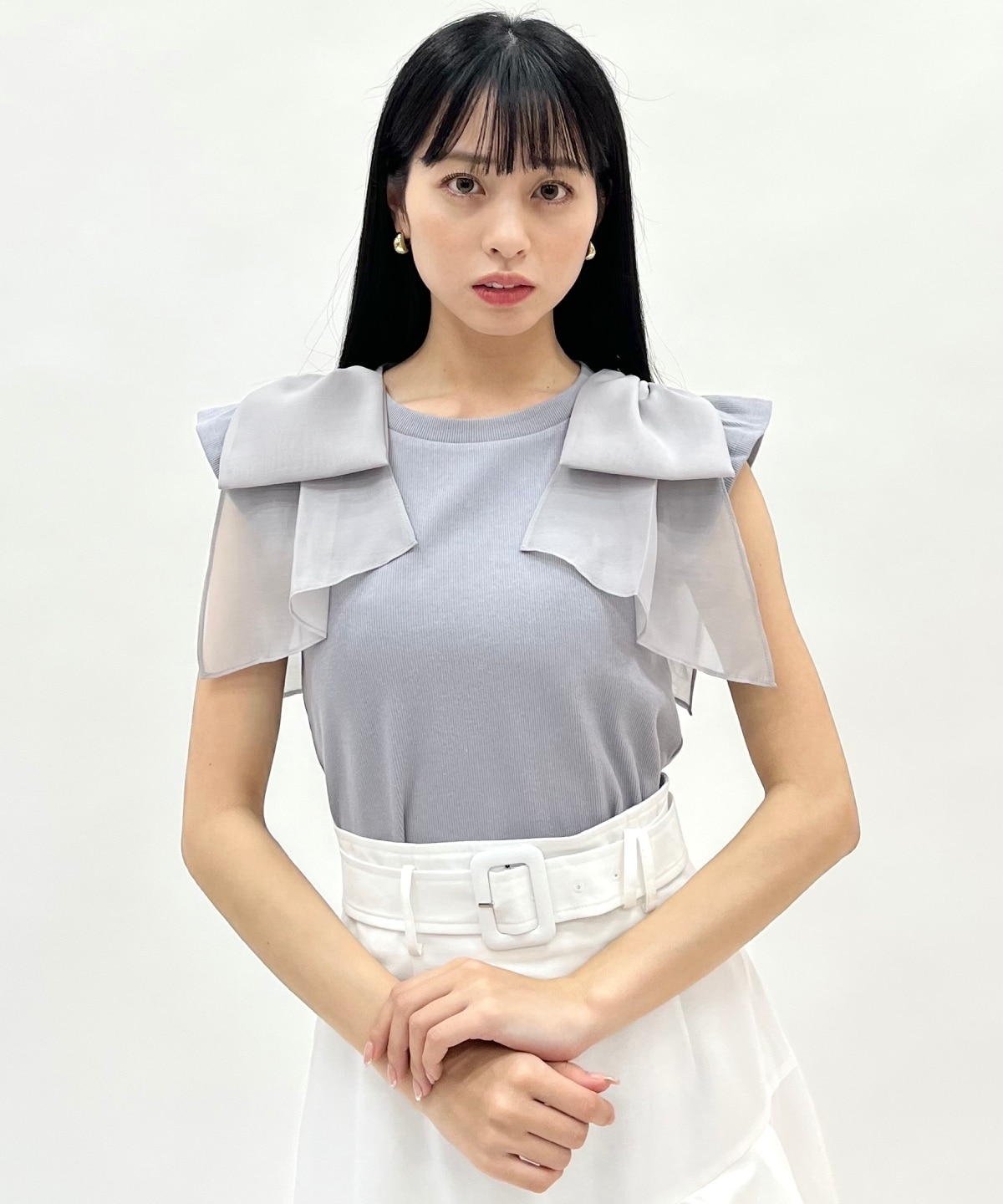 ショルダーリボンカットトップス