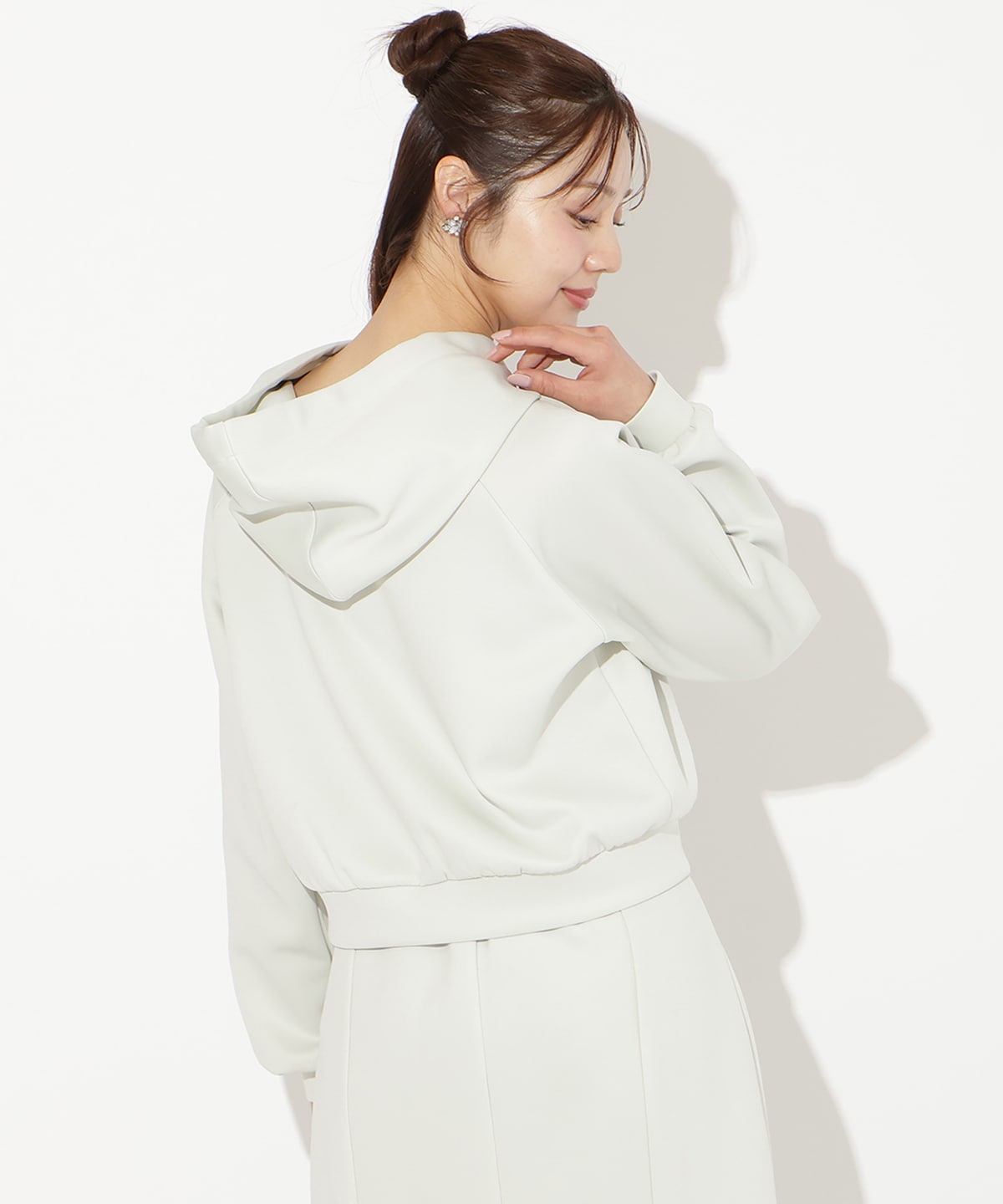 【3/12(thu)10時発売】リボンスウェットフーディー