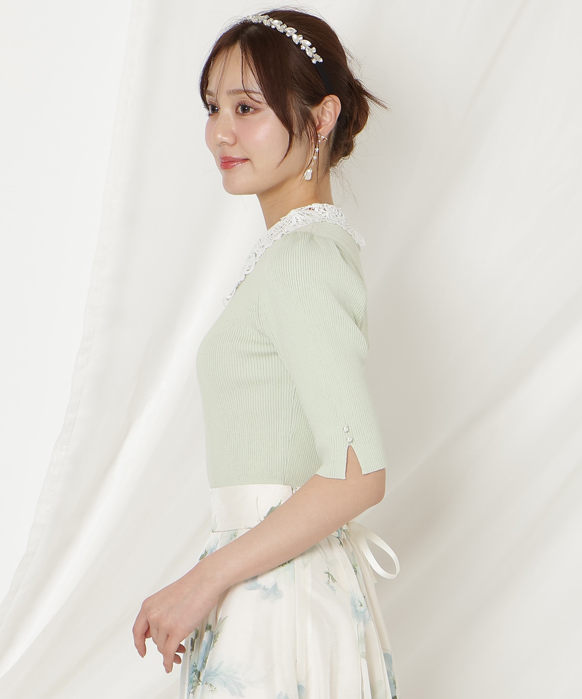 【2/27(fri)発売】リボンレースカラーリブニット