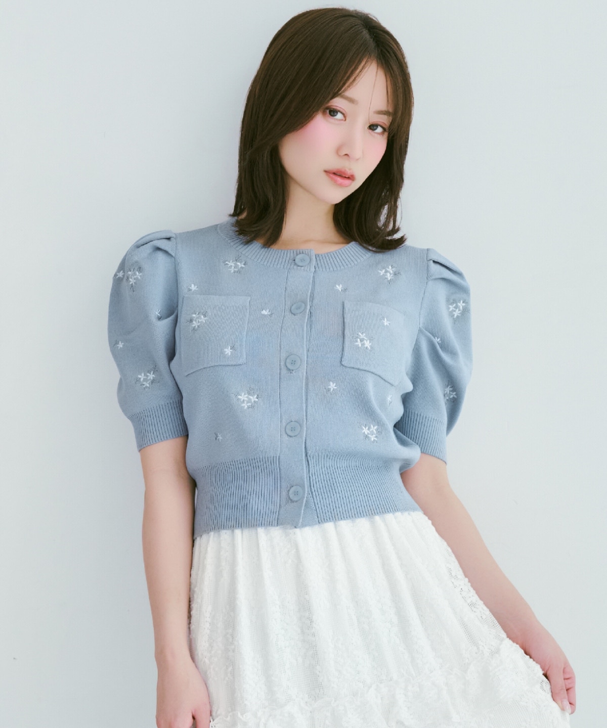 小花刺繍タックスリーブカーディガン