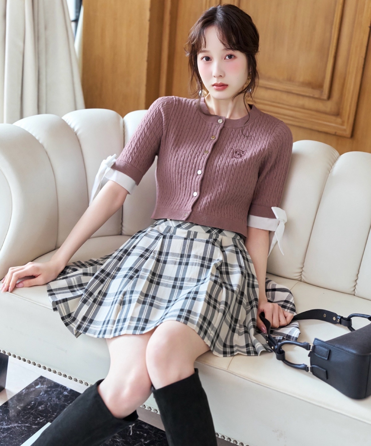 ベルト付きタックプリーツミニスカート