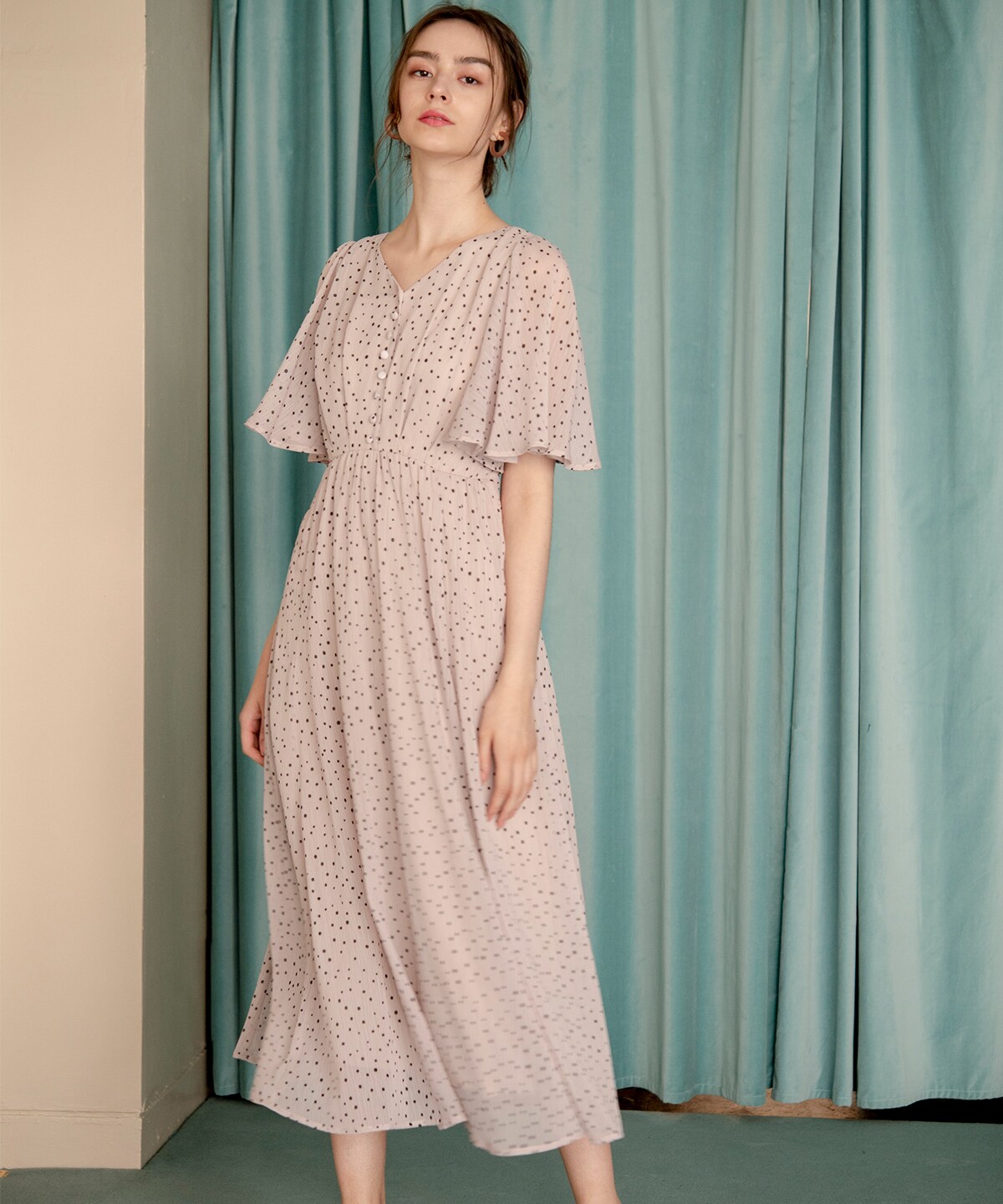 ランダムドット袖フレアワンピース M ベージュ系水玉 And Couture 公式オンラインショップ バーンデストローズ