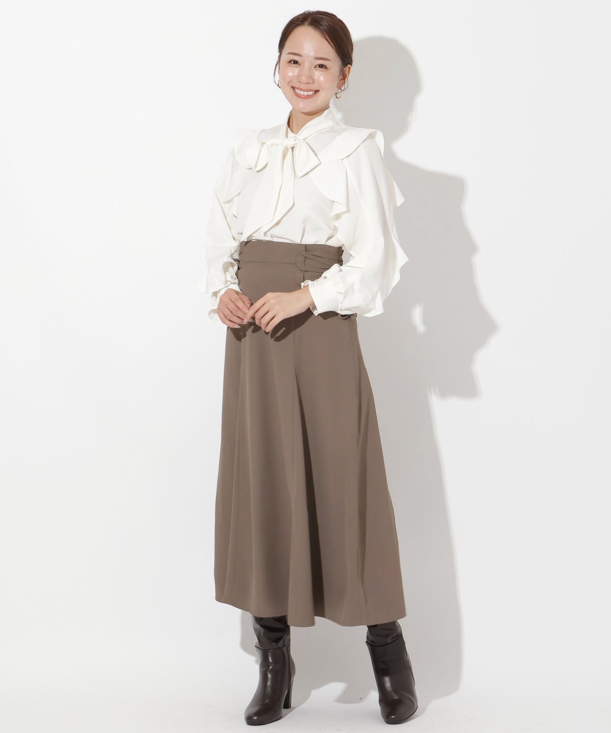 サイドレースアップフレアスカート