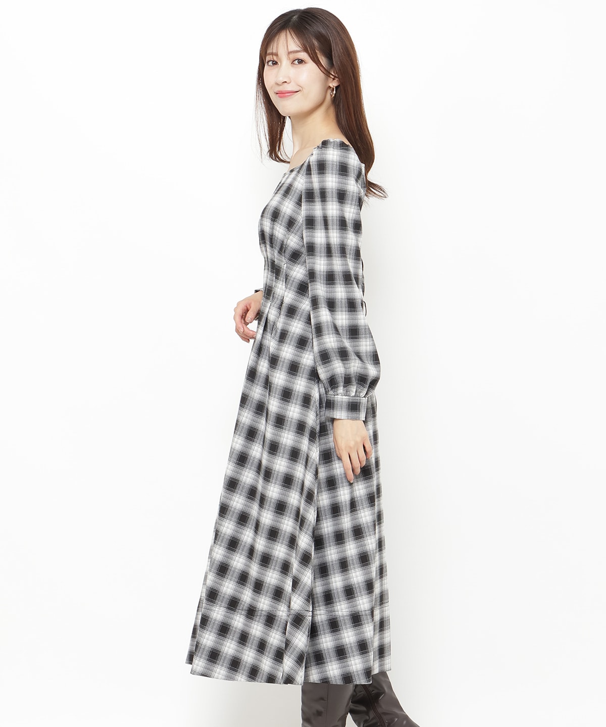 チェックウエストタックワンピース