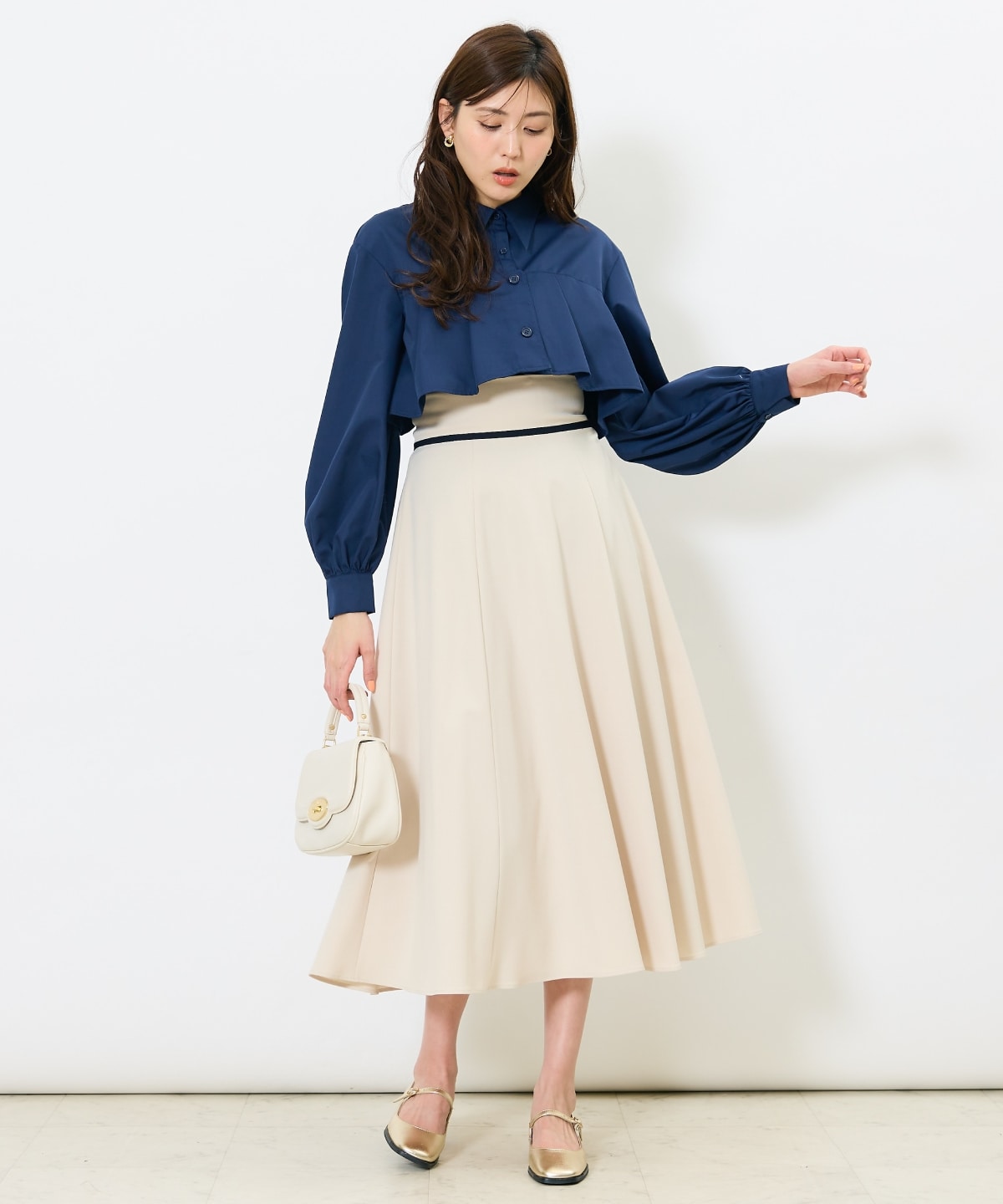 ヨークデザインタックシャツ