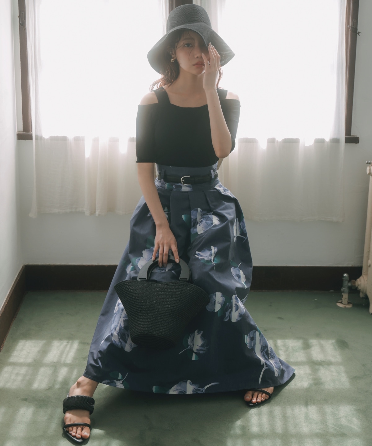 サンセットフラワータックフレアスカート