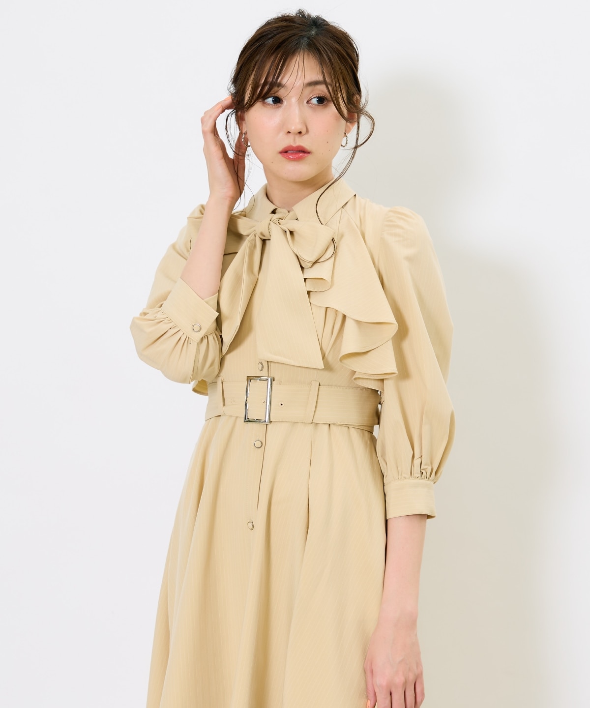 ストライプフリルケープワンピース