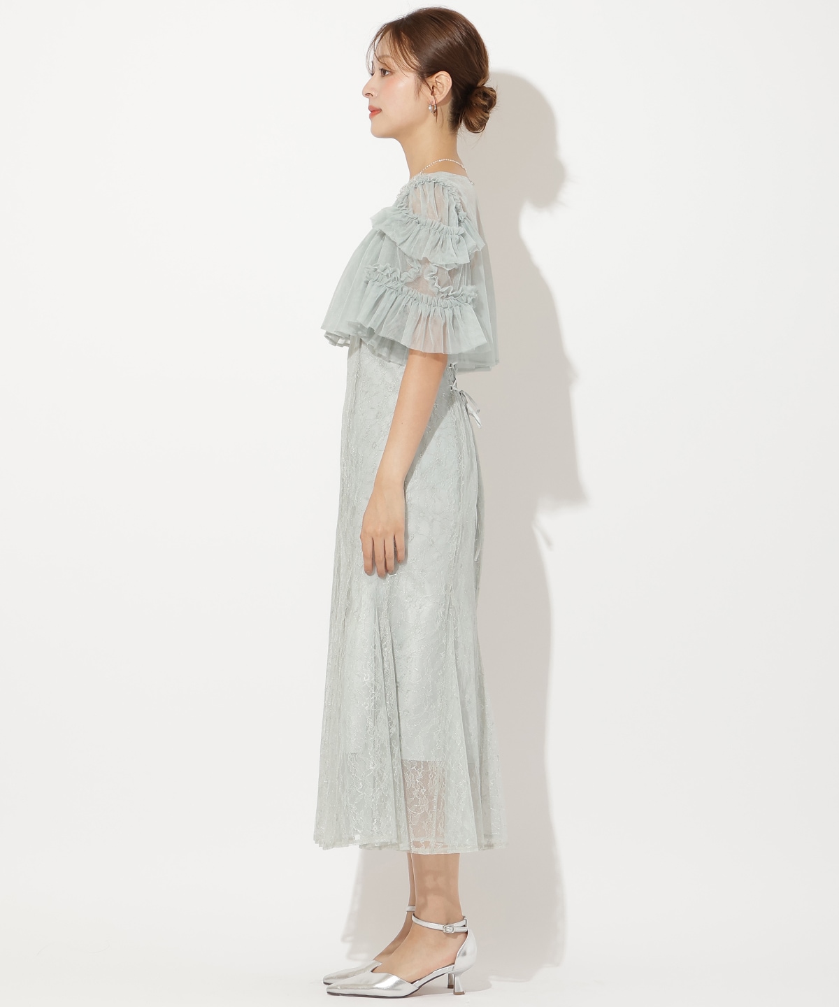 チュールフリルブラウス+レースキャミドレス