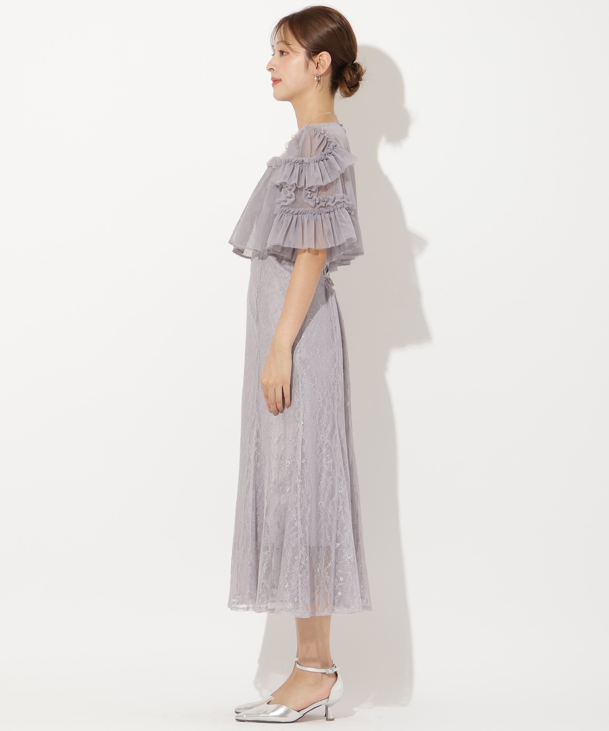 チュールフリルブラウス+レースキャミドレス