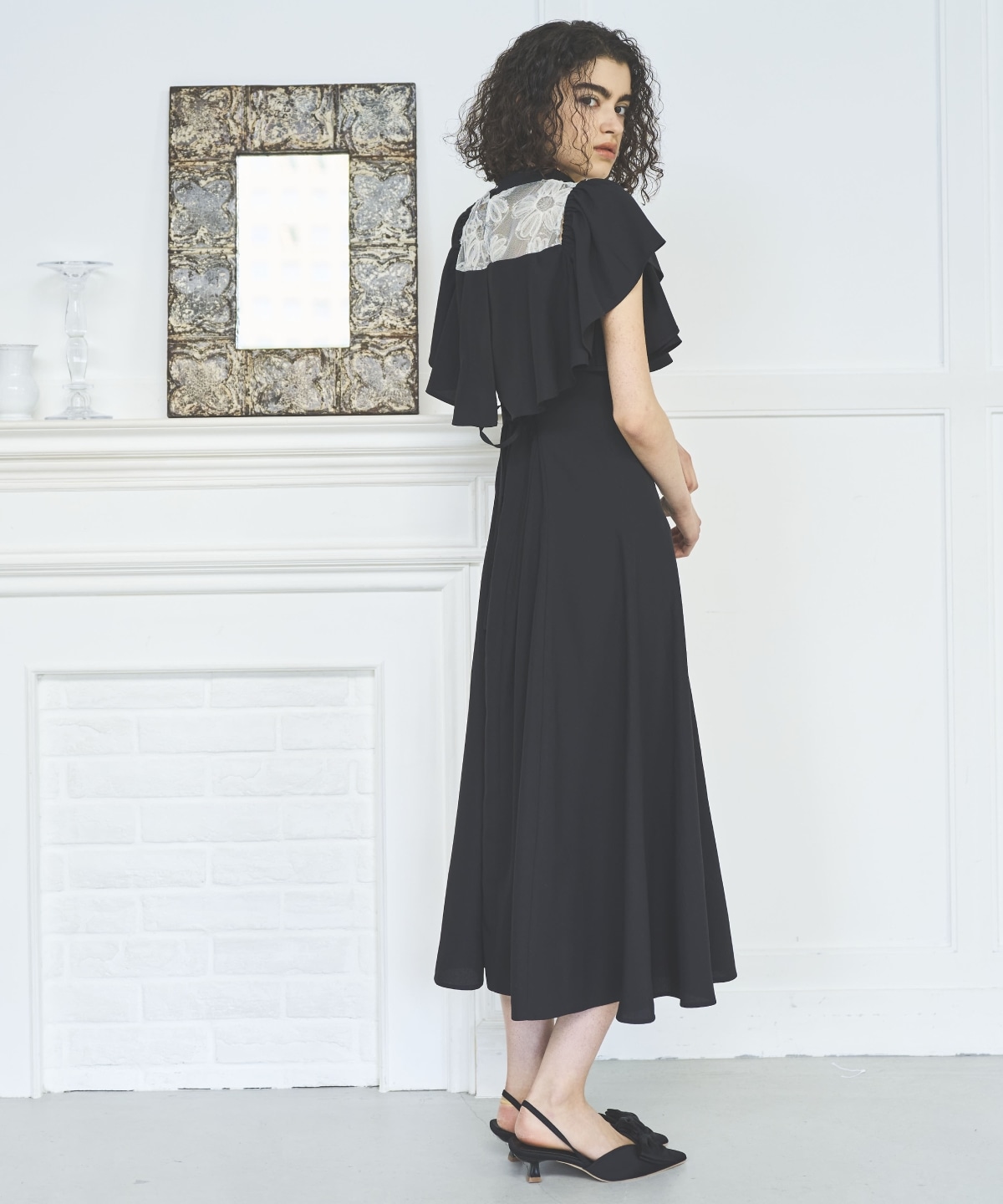 2WAYフラワーレースケープドレス