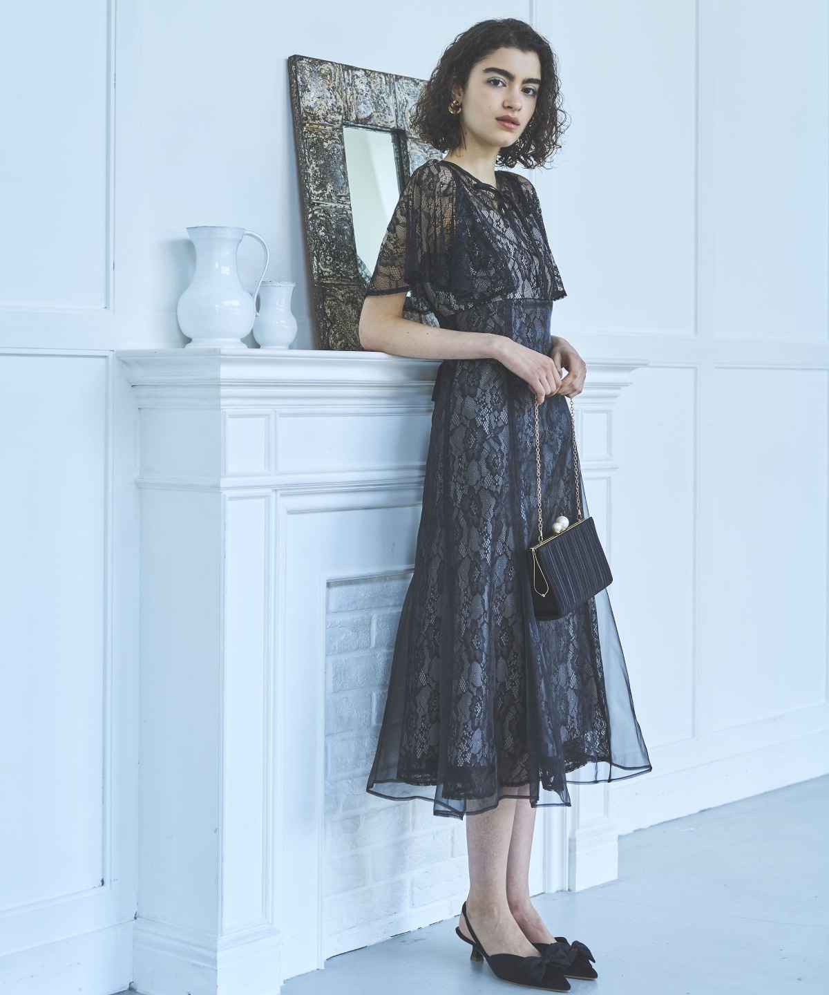 レースオーバーオーガンレイヤードレス