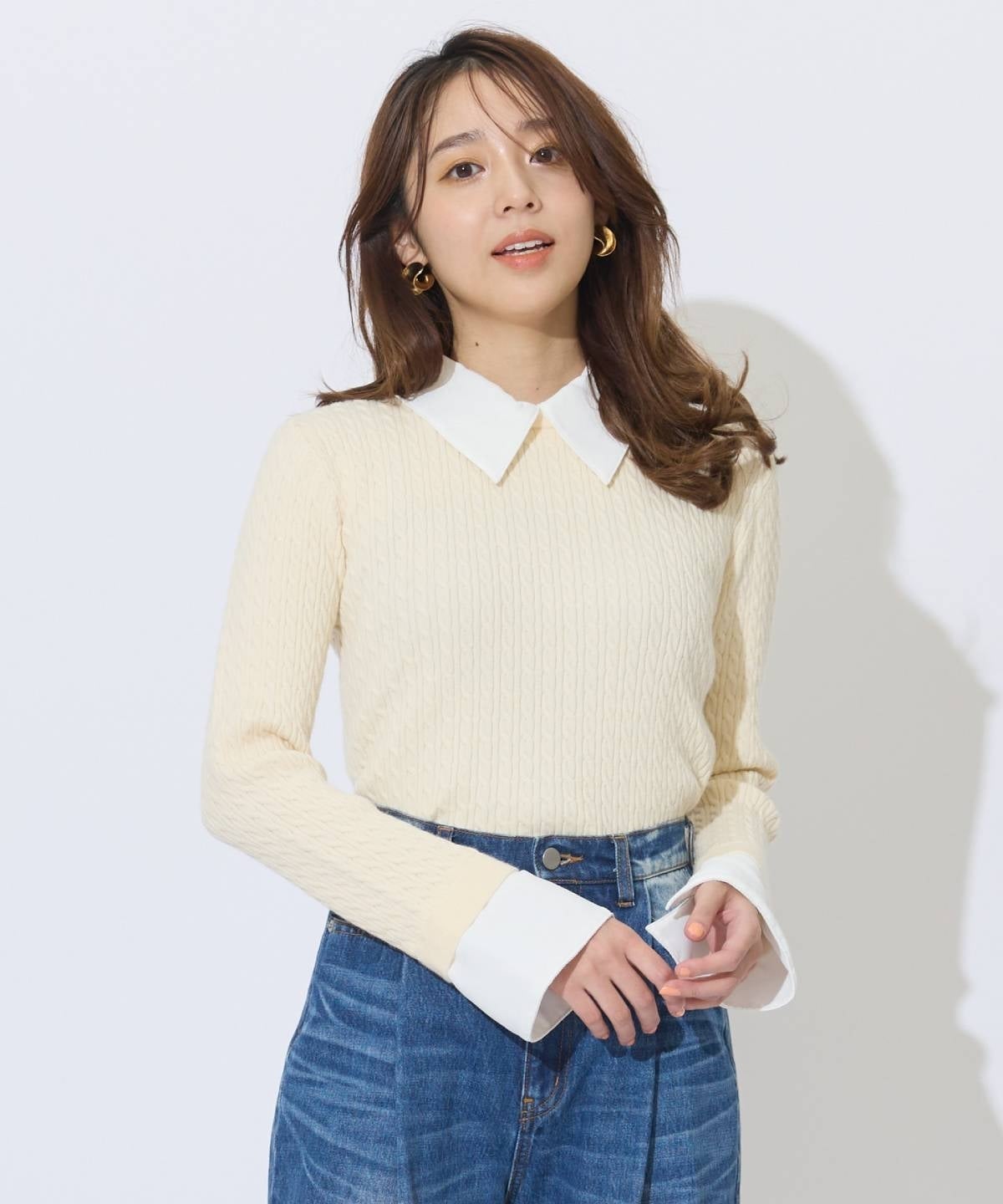 シャツレイヤード風ケーブル編みプルオーバー