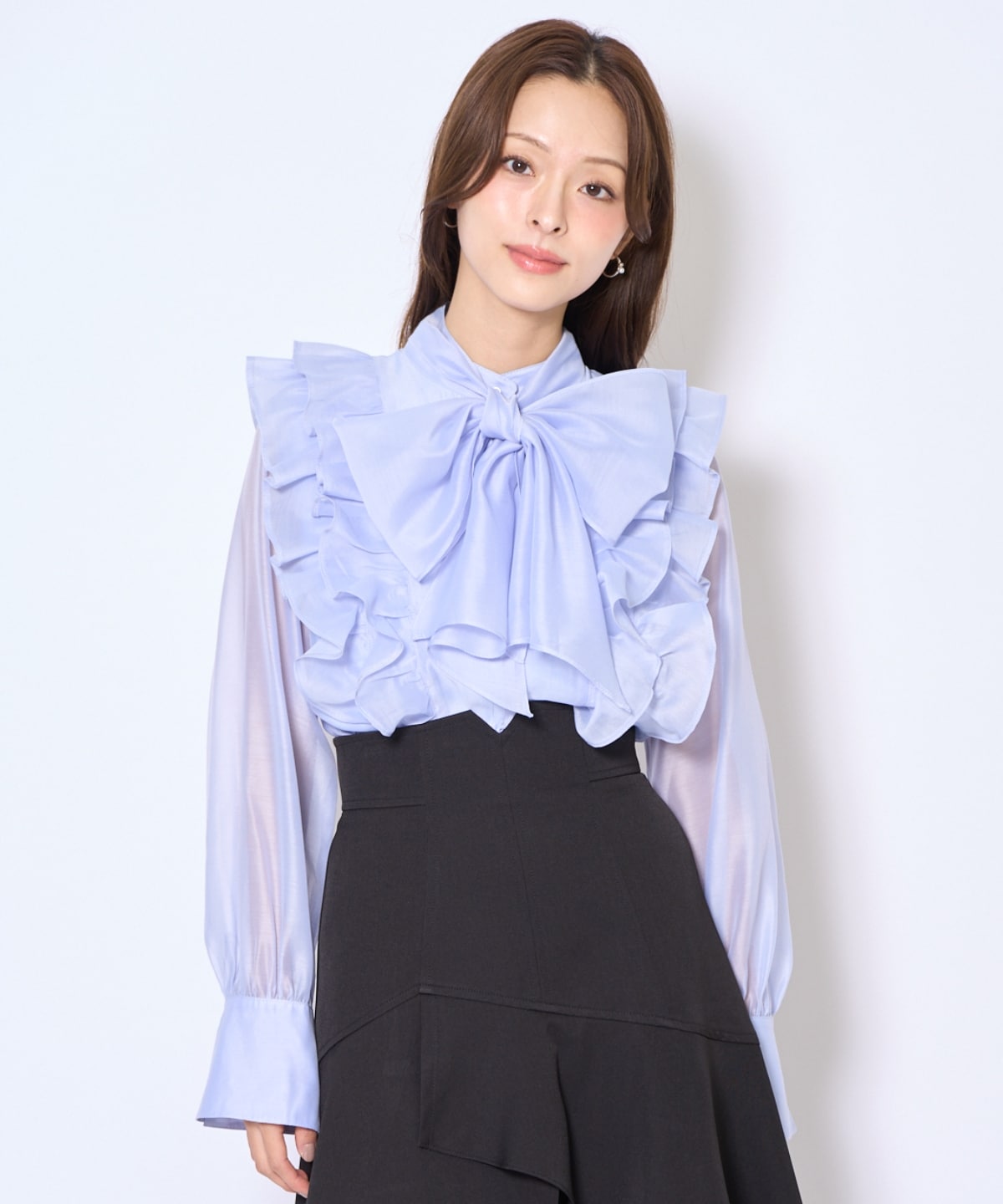 ボウタイフリルシアーブラウス