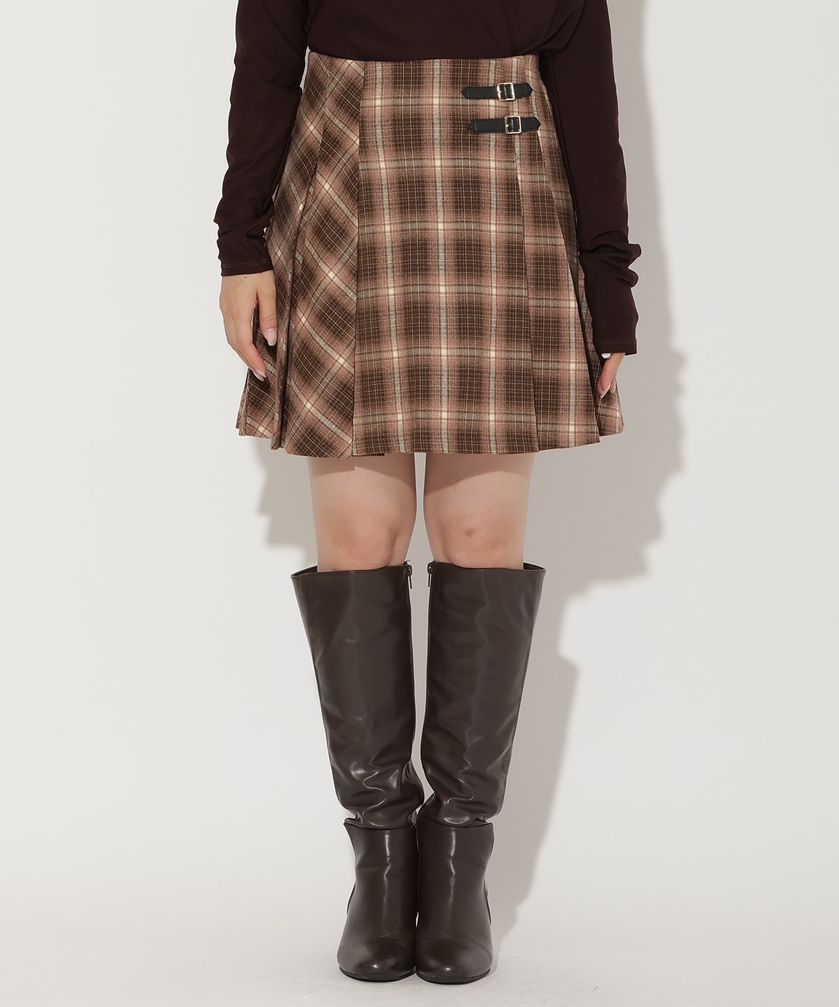 チェックミニスカート