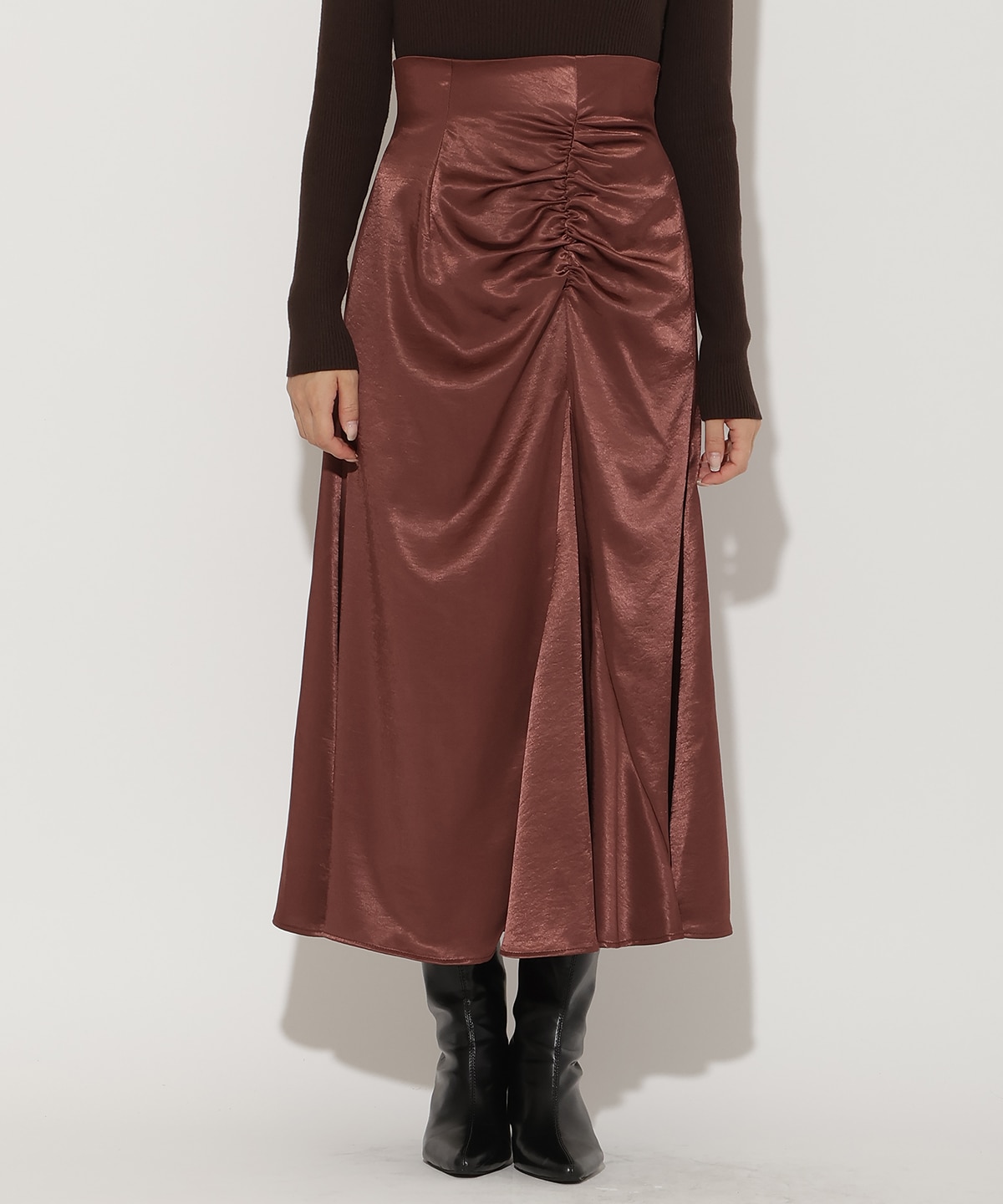 ワンサイドシャーリングサテンスカート