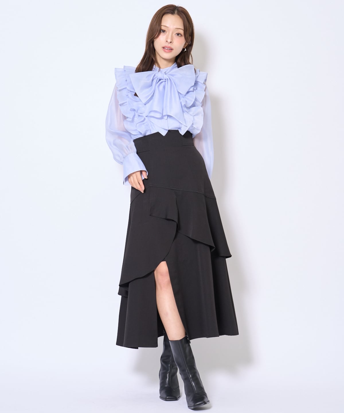 インナーミニティアードスカート