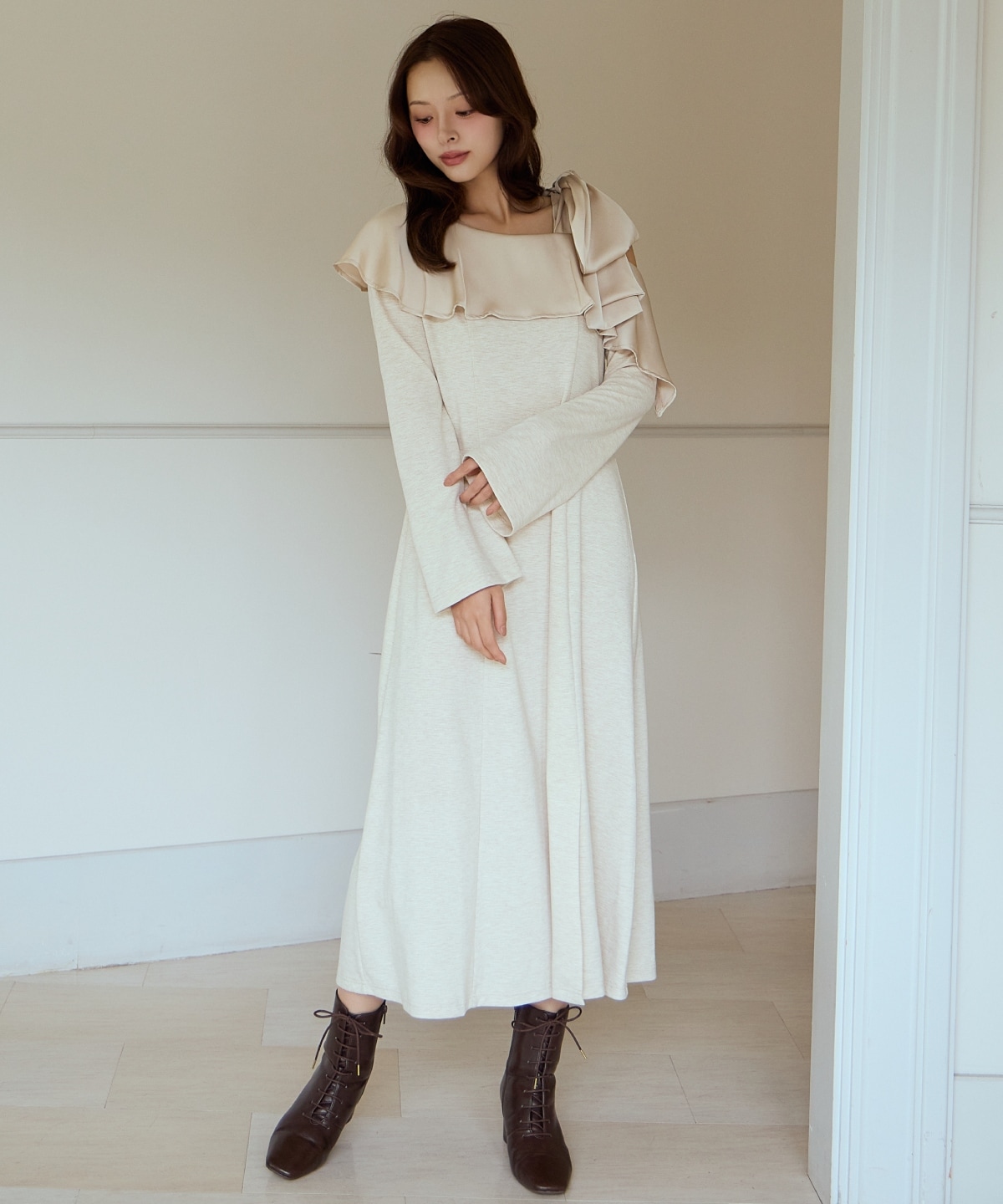 ショルダーリボンカットソーワンピース