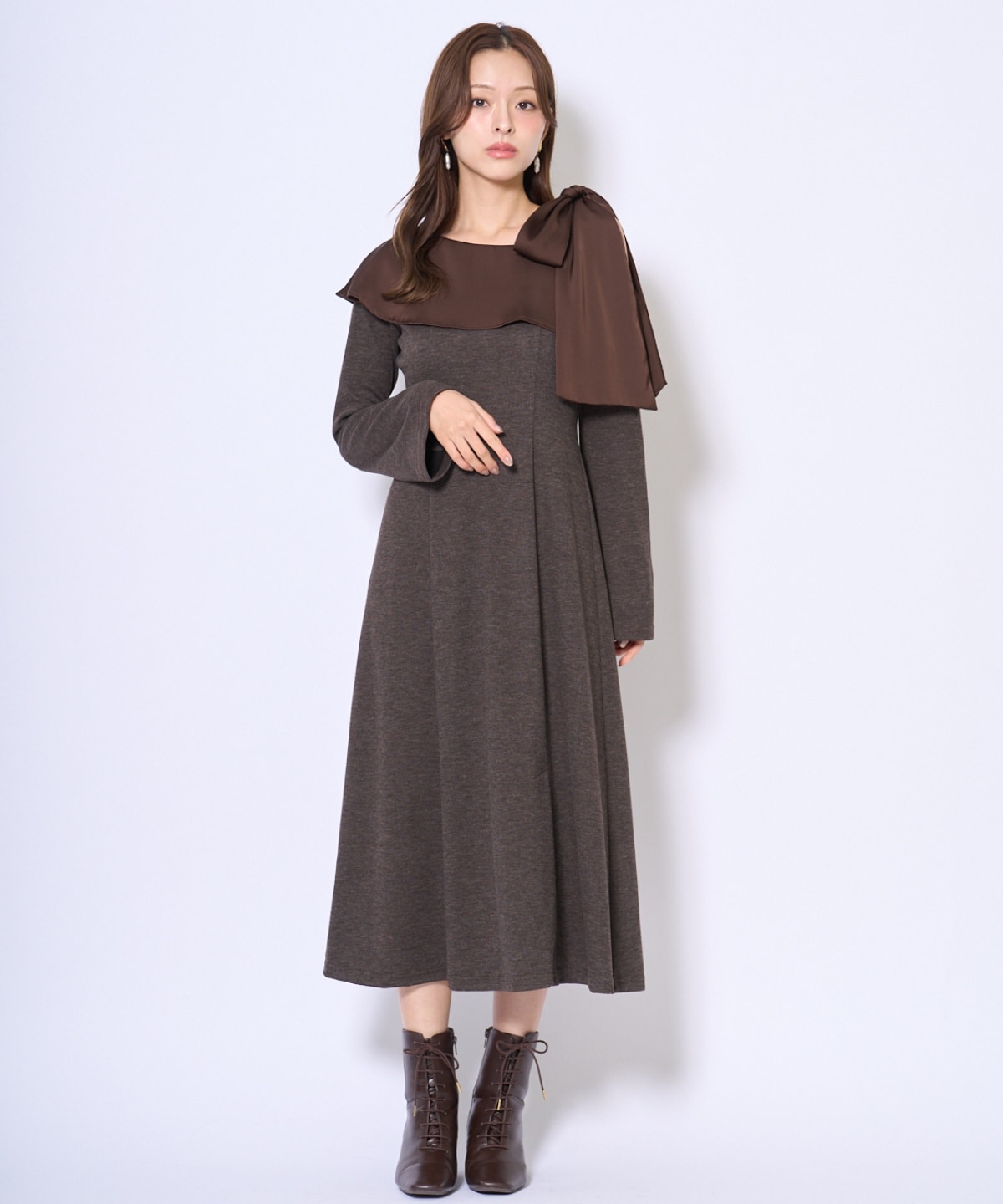 ショルダーリボンカットソーワンピース