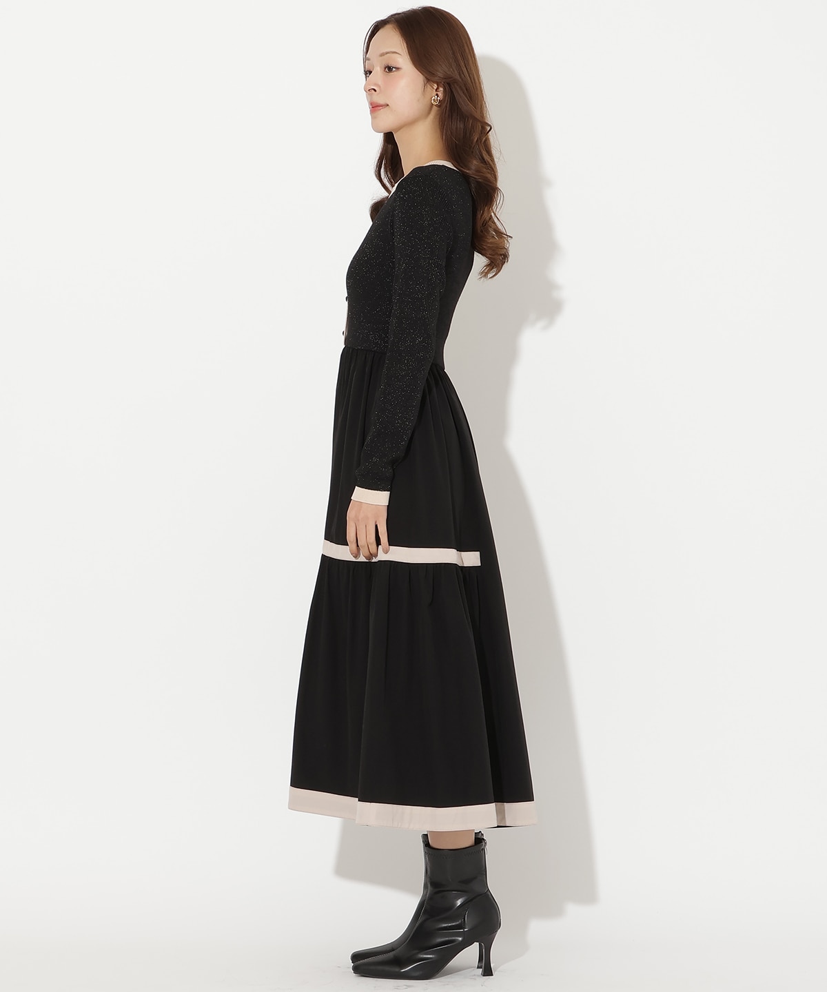 【再入荷予約受付中】ラメ入り配色ドッキングワンピース