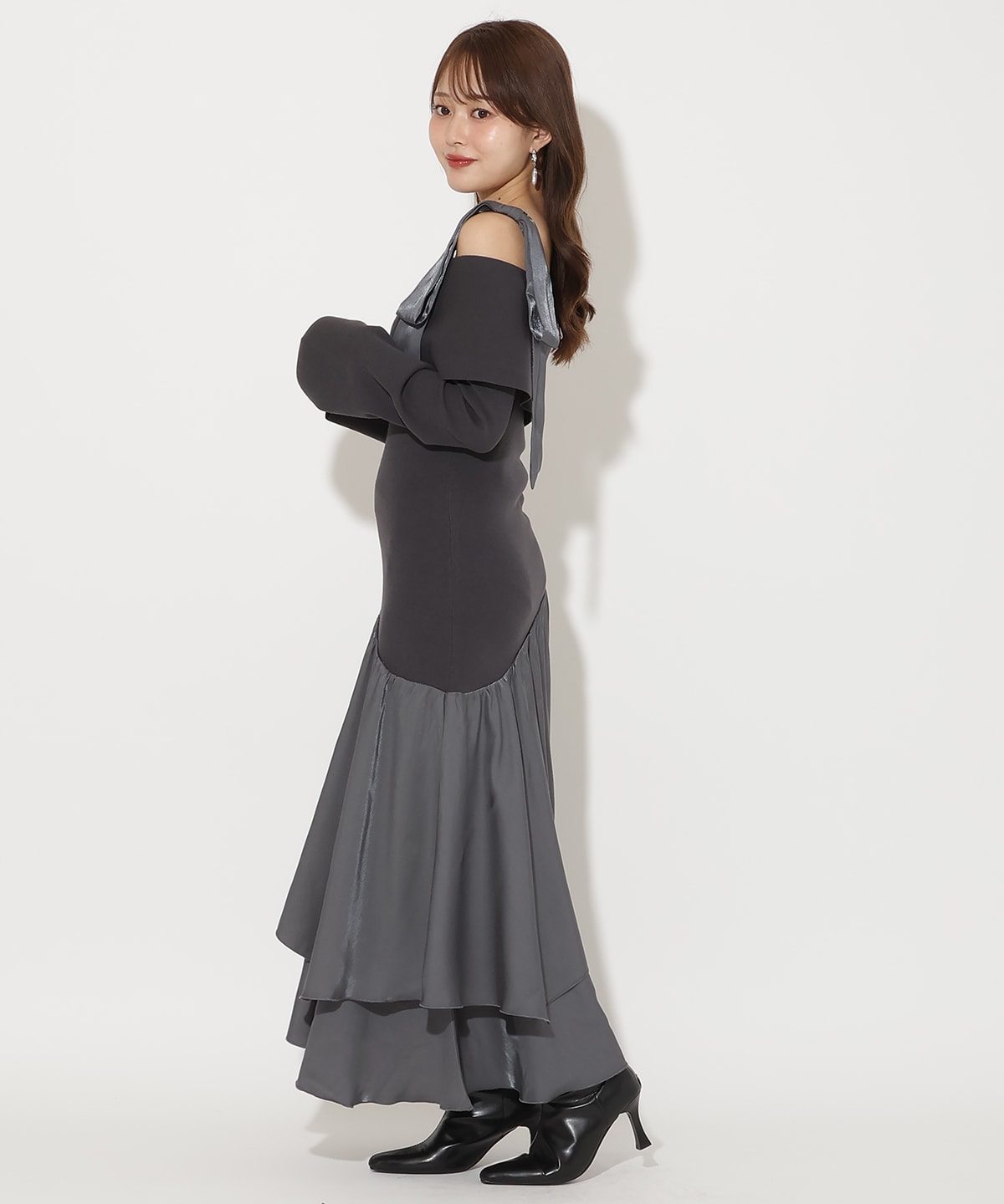 ショルダーリボンニットドッキングワンピース