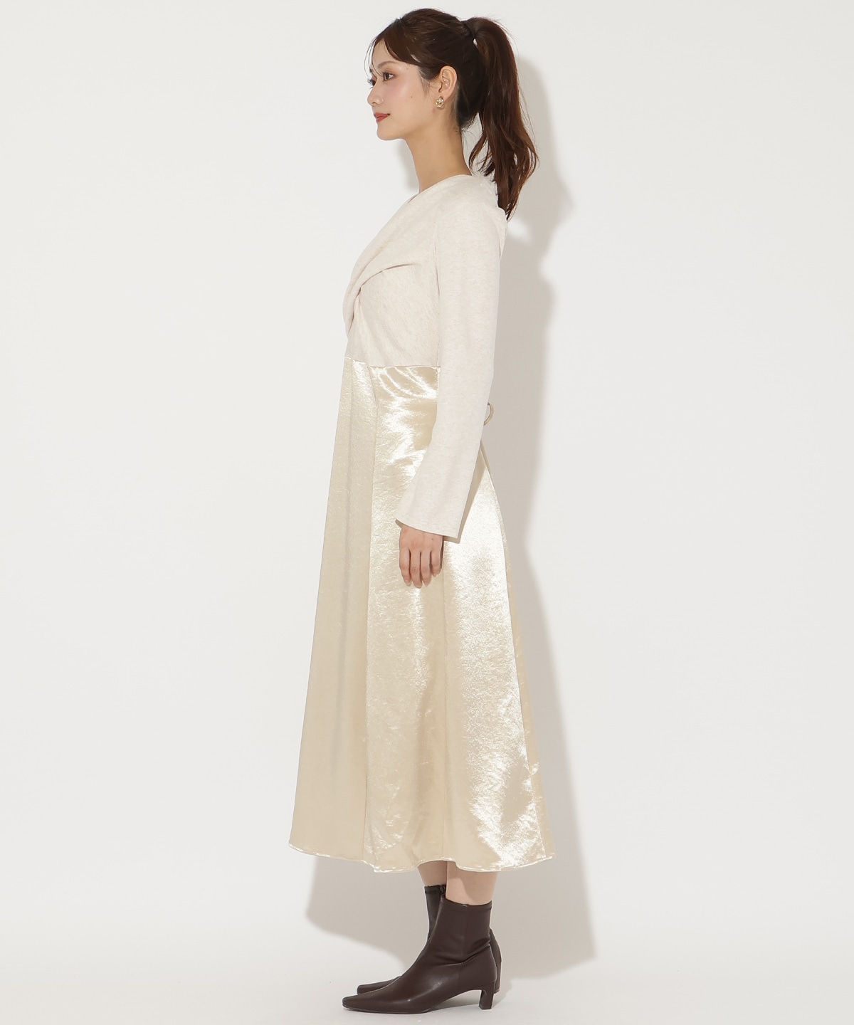 サテンドッキングワンピース