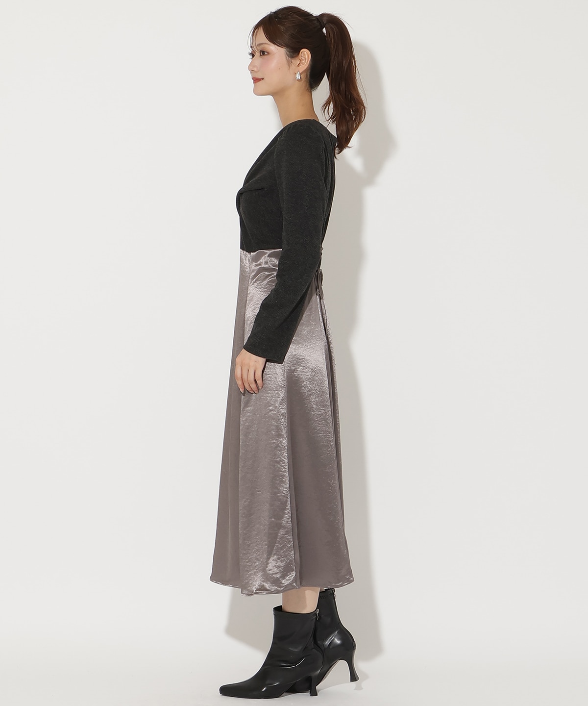 サテンドッキングワンピース