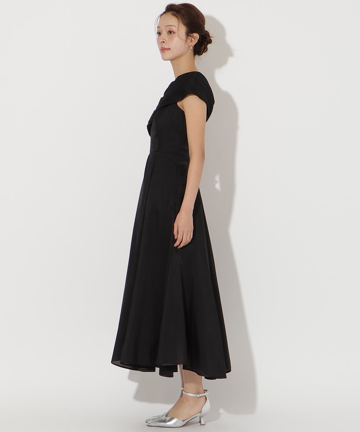 チュールカシュクールドレス