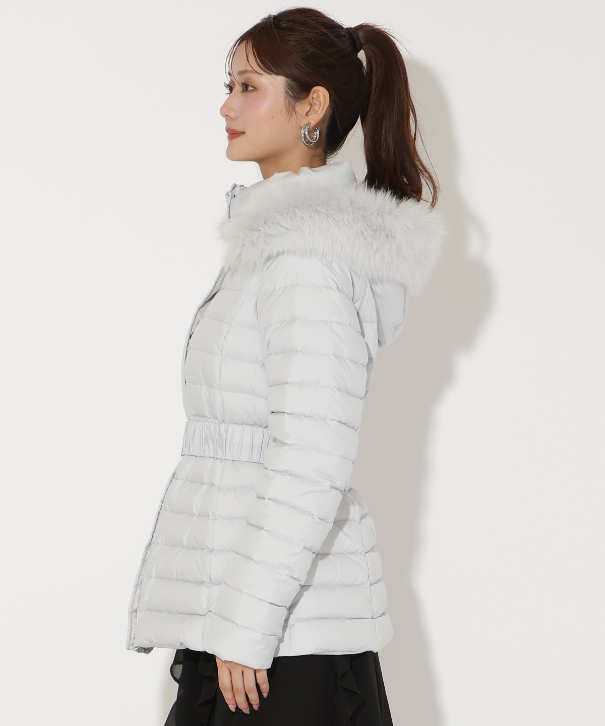 ベルト付きFOXファーミドル丈ダウン