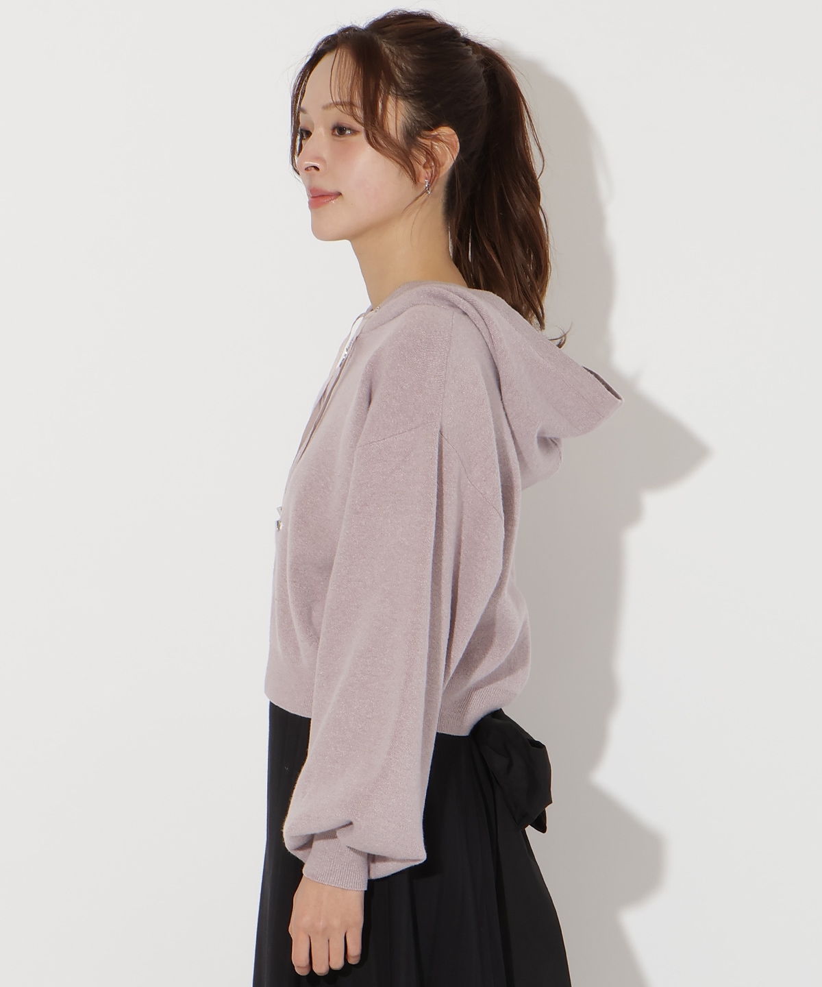 ニットパーカー