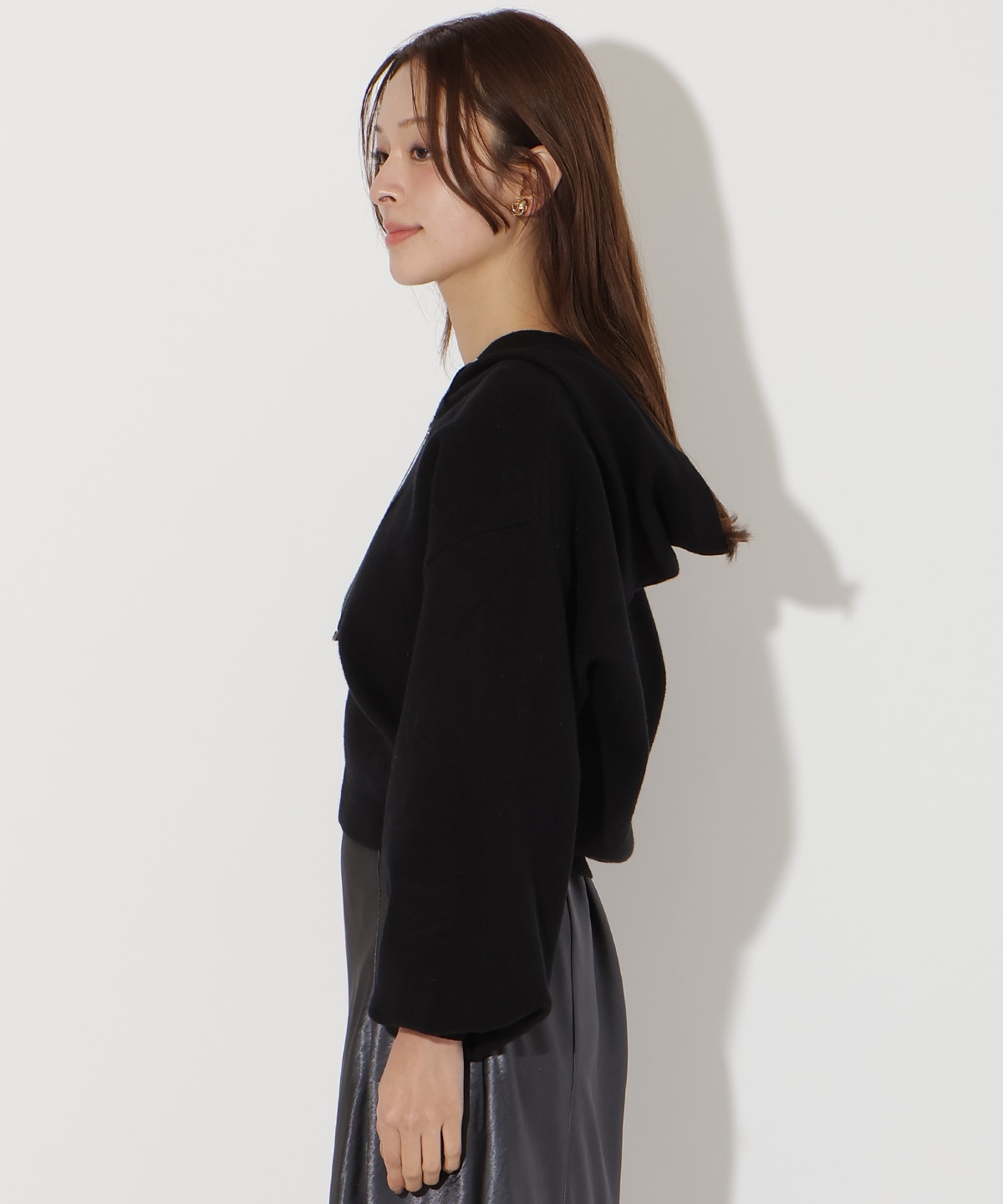 ニットパーカー