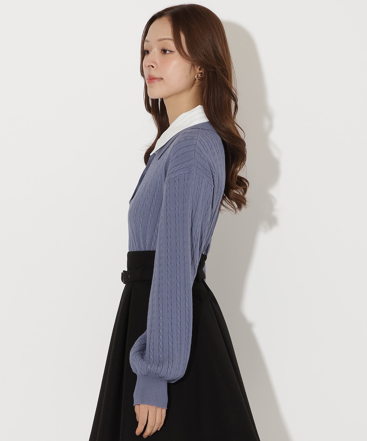 シャツ襟ケーブルニット