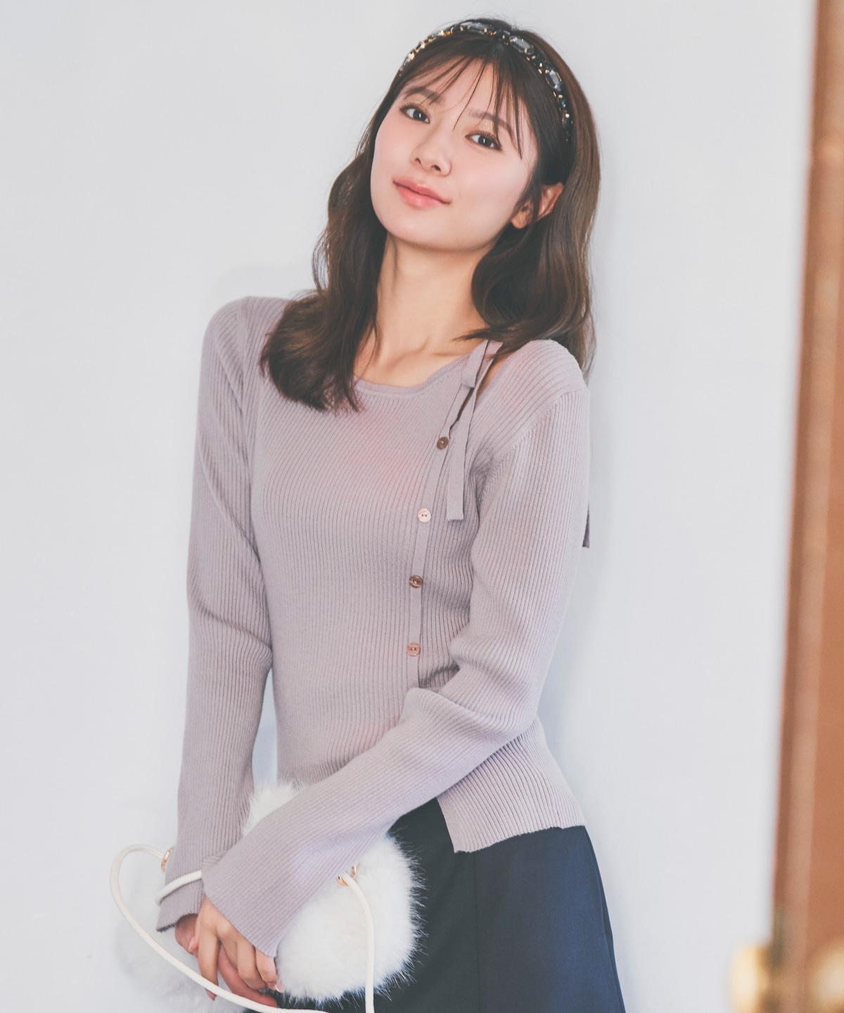 【先行予約受付中】アシメリボンスリットプルオーバー