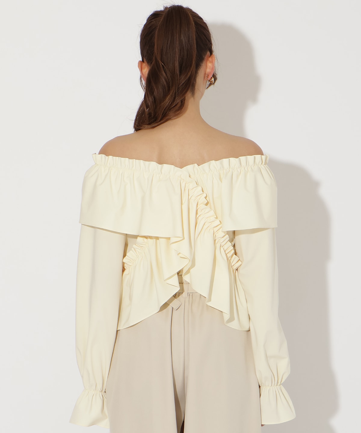 【先行予約受付中】フリルクロスブラウス