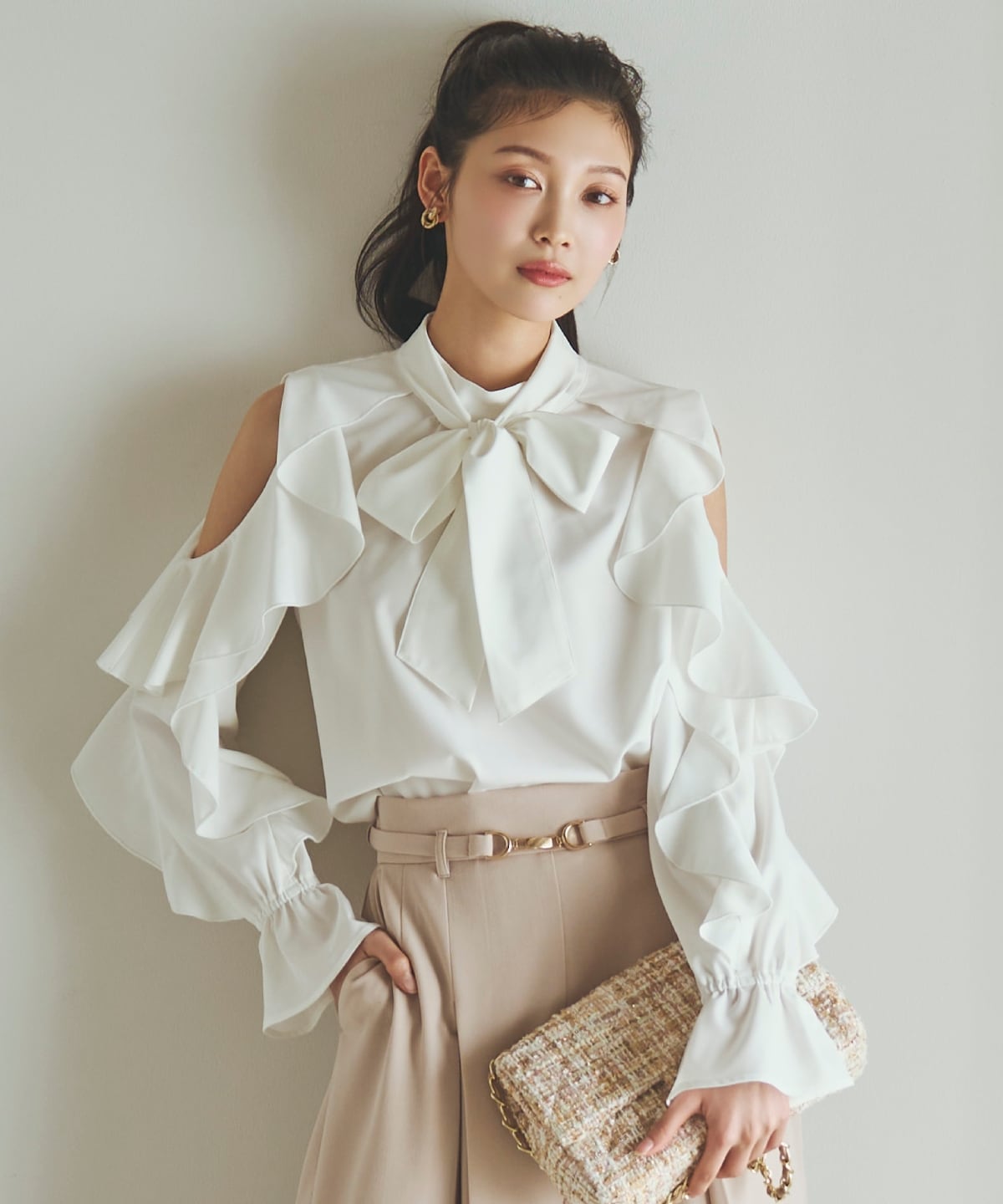 【先行予約受付中】フリルボウタイブラウス