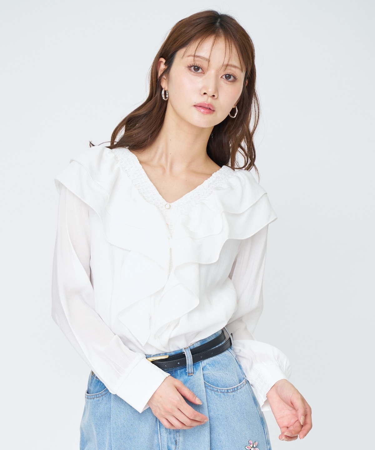 【先行予約受付中】シャーリングフリルブラウス