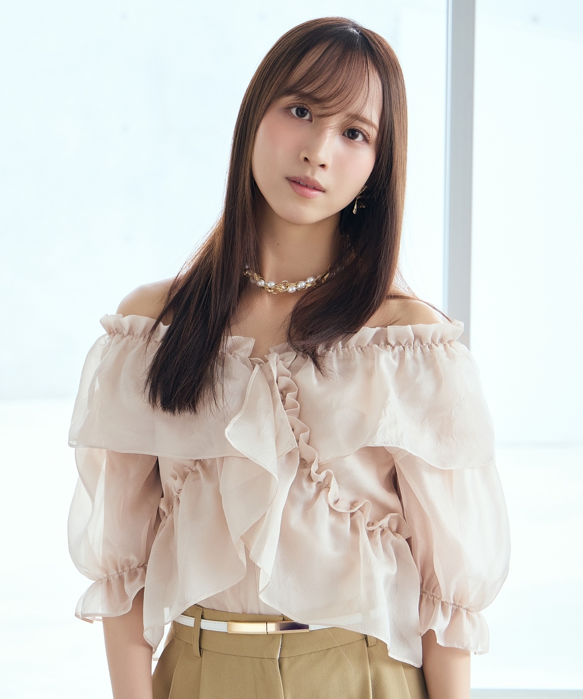 【先行予約受付中】フリルクロスシアーブラウス