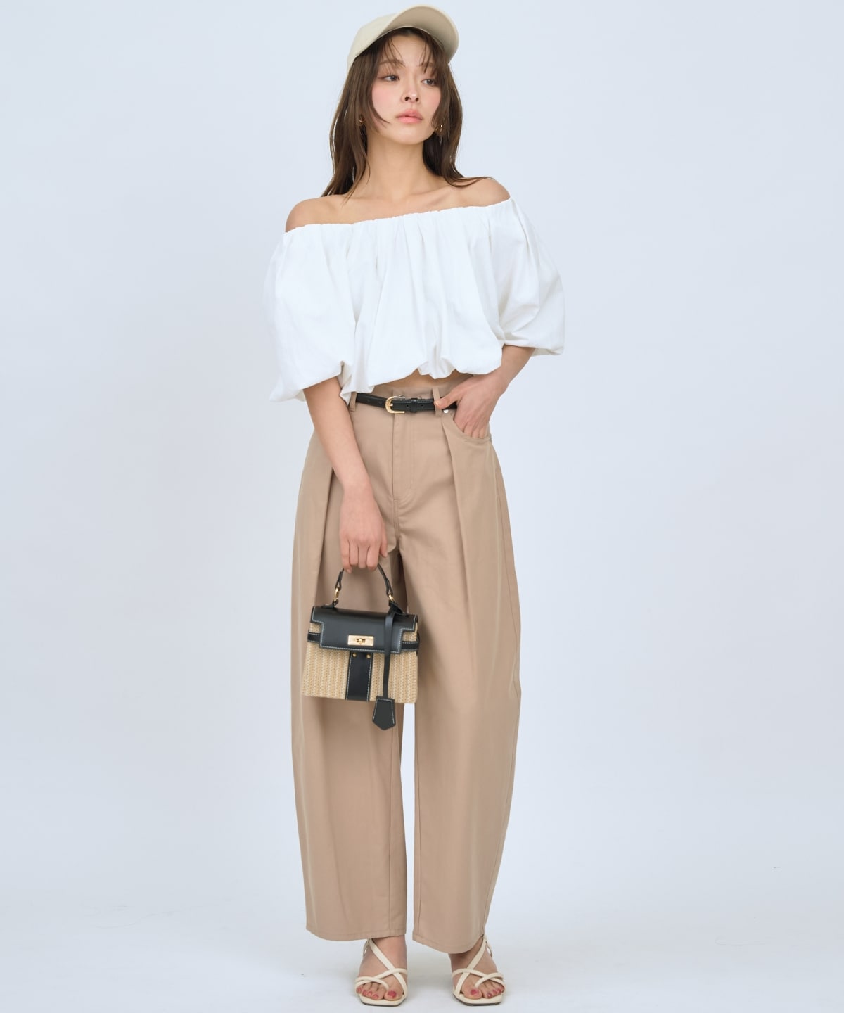 【先行予約受付中】バレルパンツ