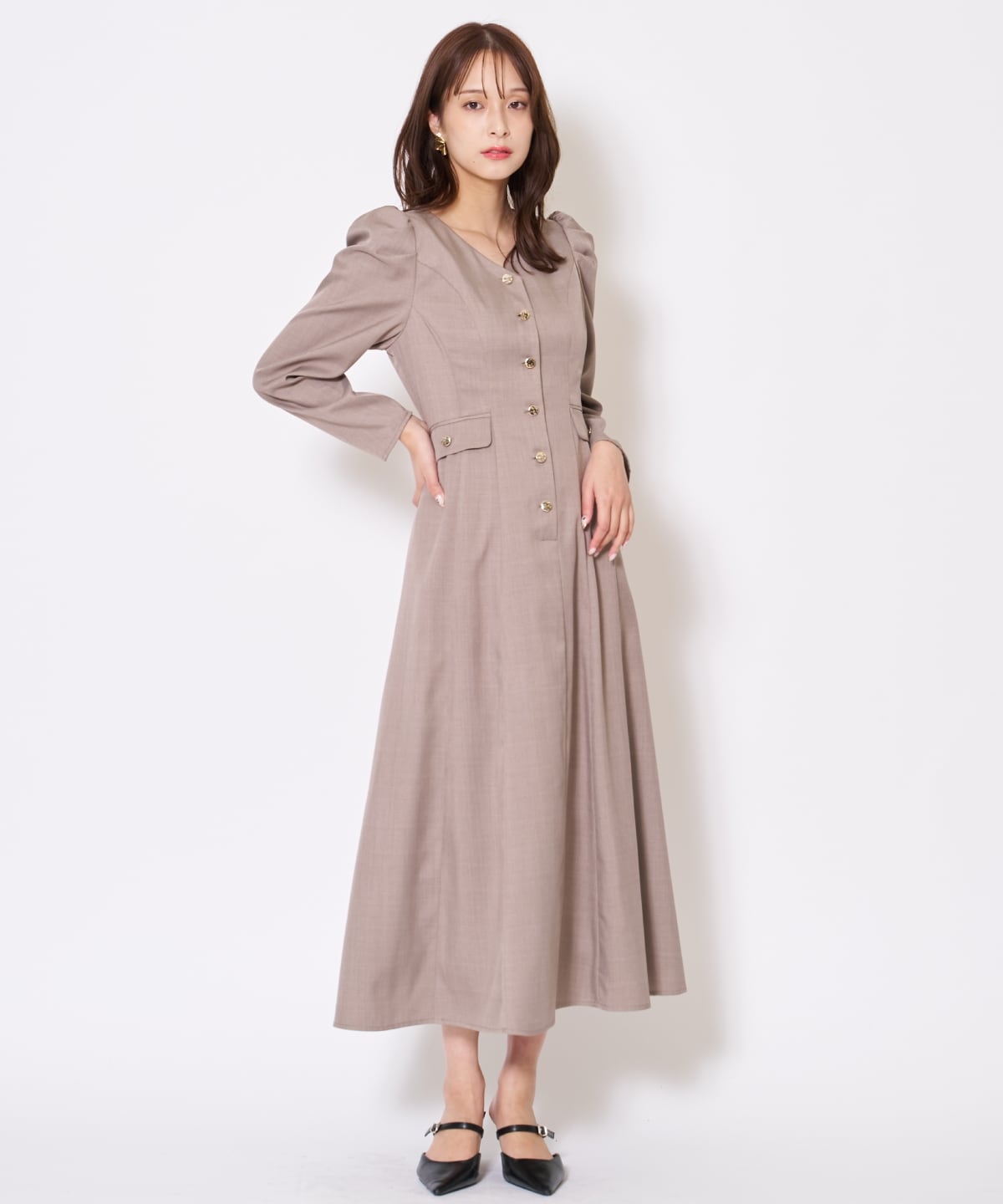 【先行予約受付中】Vネックパフスリーブワンピース