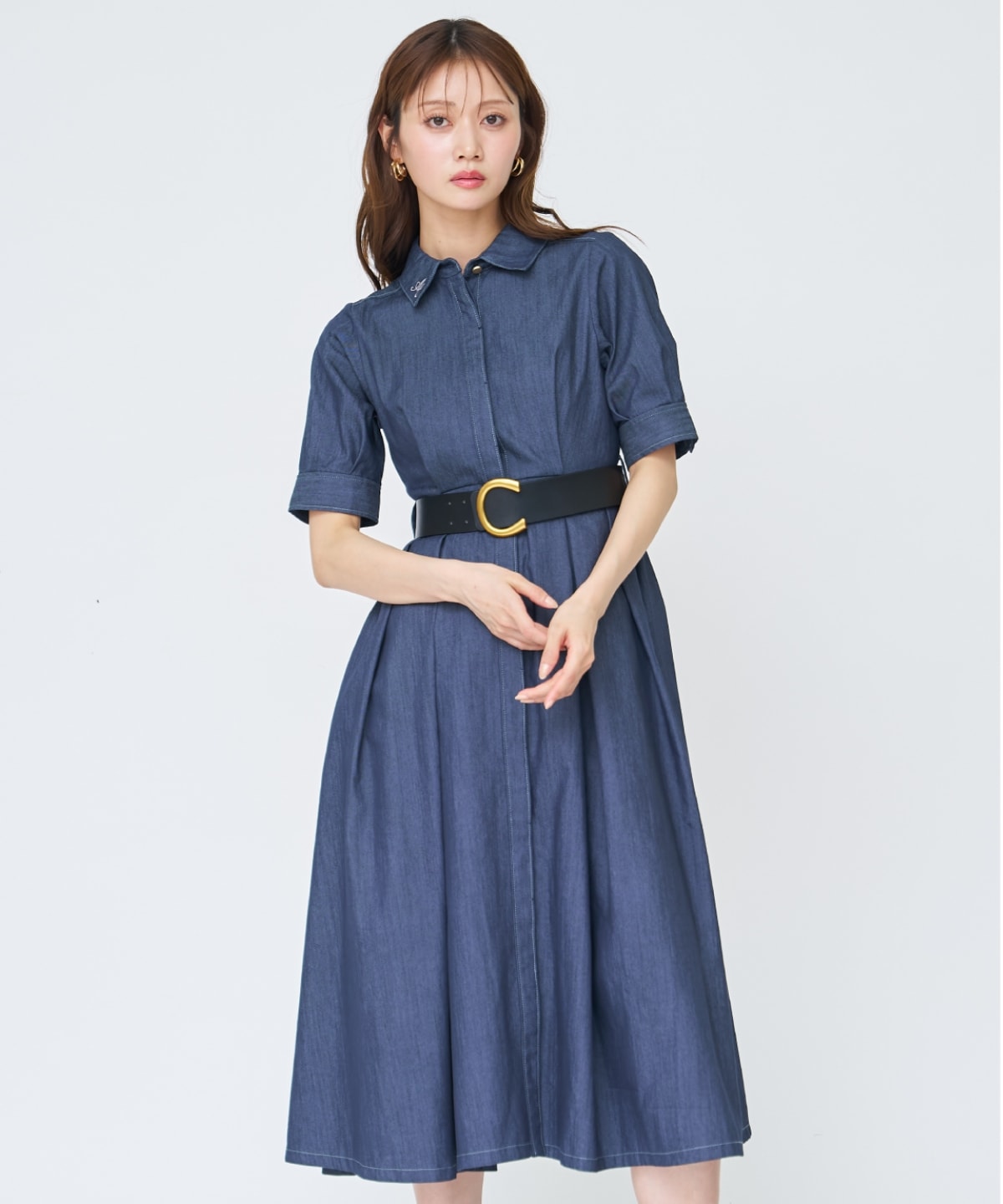【先行予約受付中】ベルト付き５分袖デニムワンピース