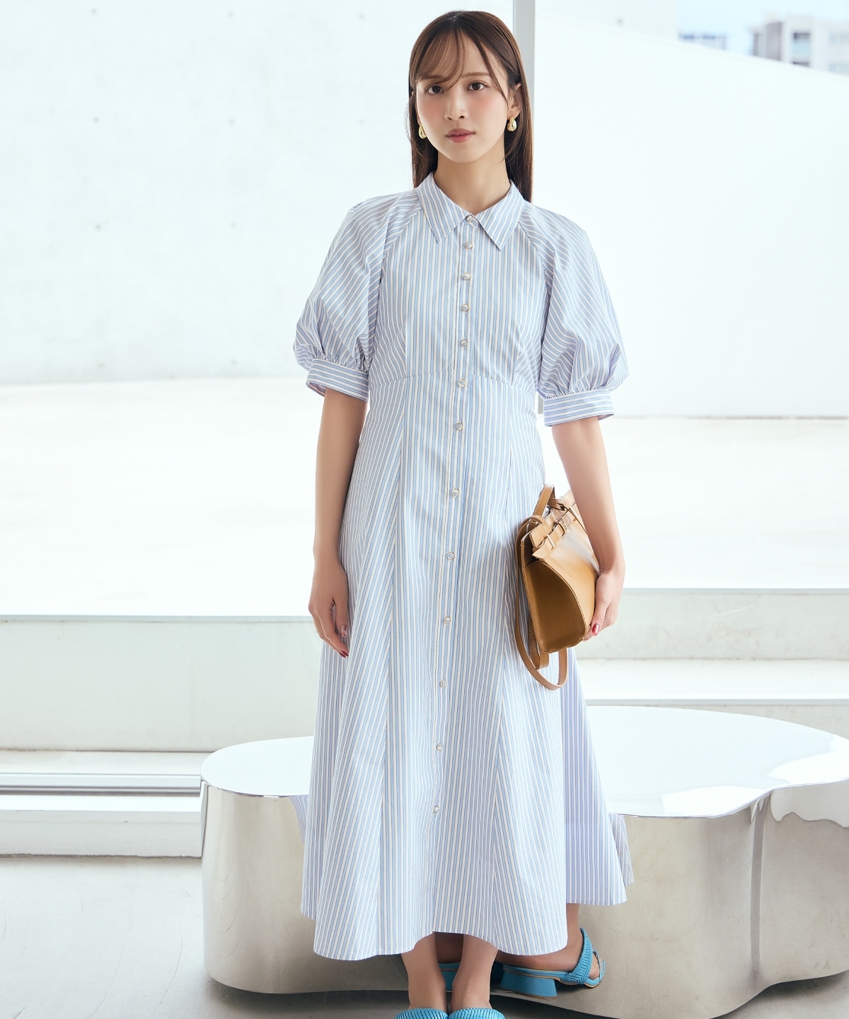 【先行予約受付中】ボリュームスリーブストライプワンピース